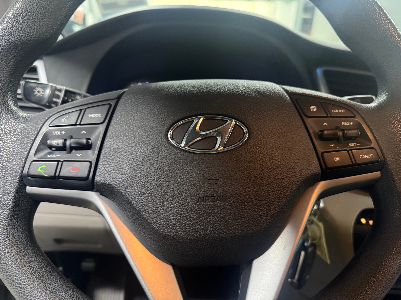 Thumbnail: 2018 Hyundai Tucson - 5