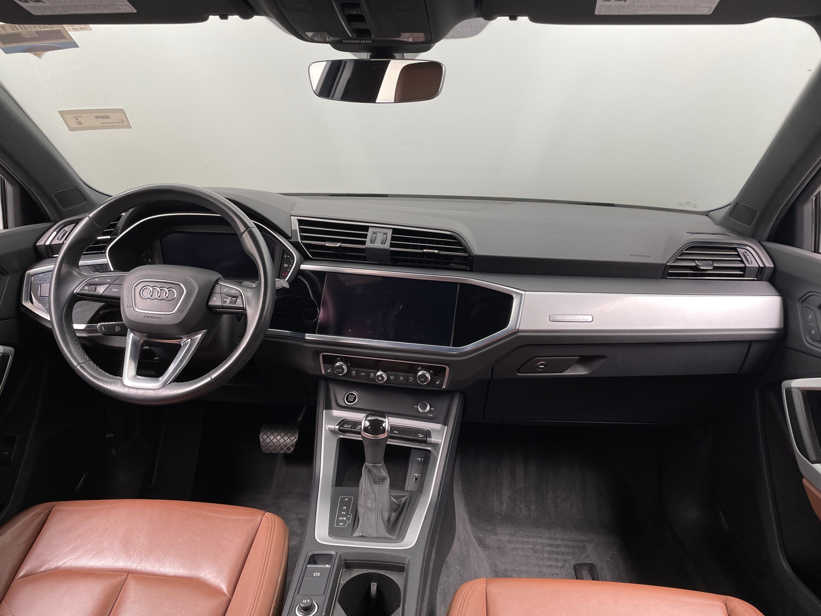 Thumbnail: 2021 Audi Q3 - 2