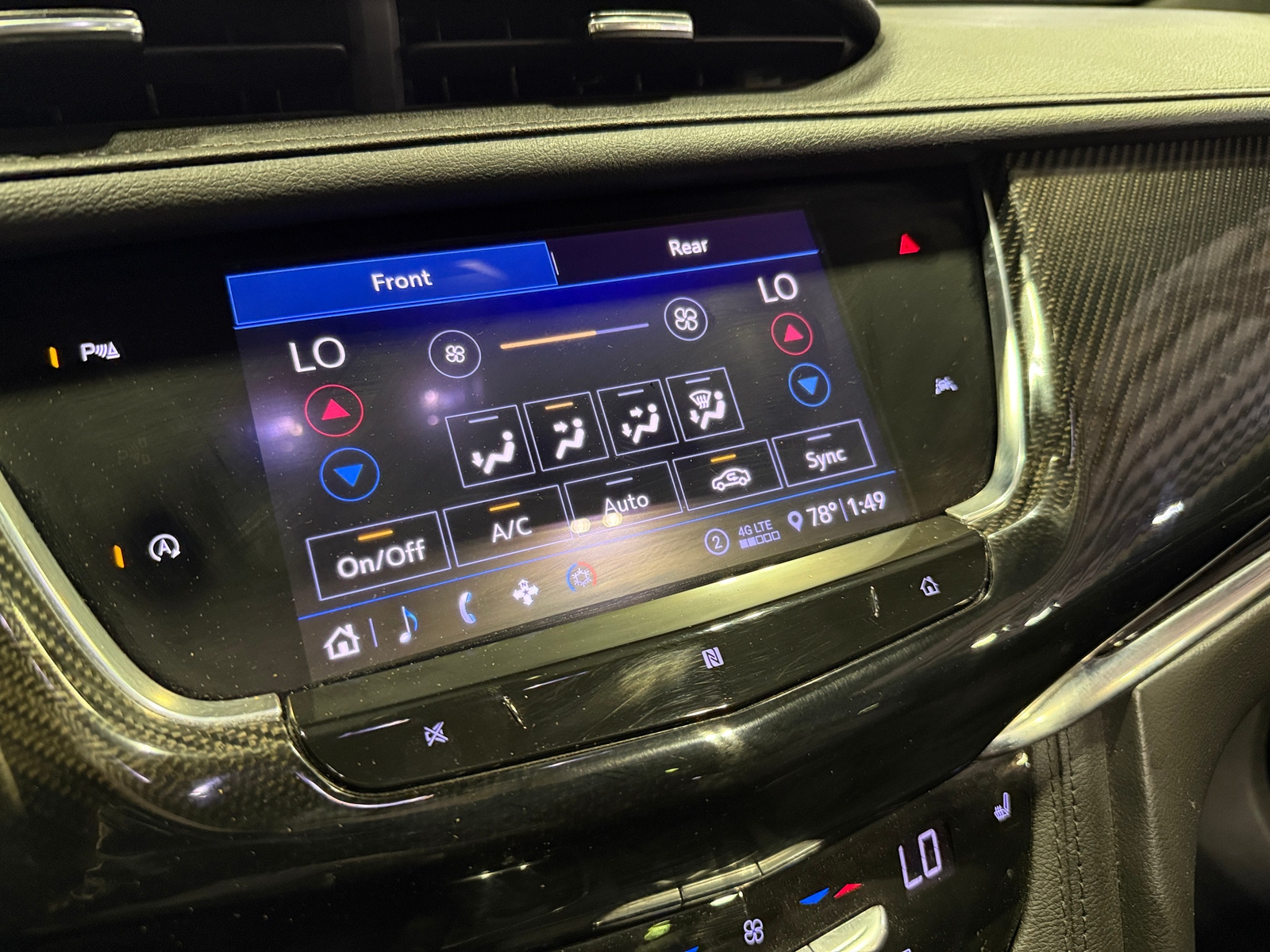 Thumbnail: 2020 Cadillac XT6 - 3