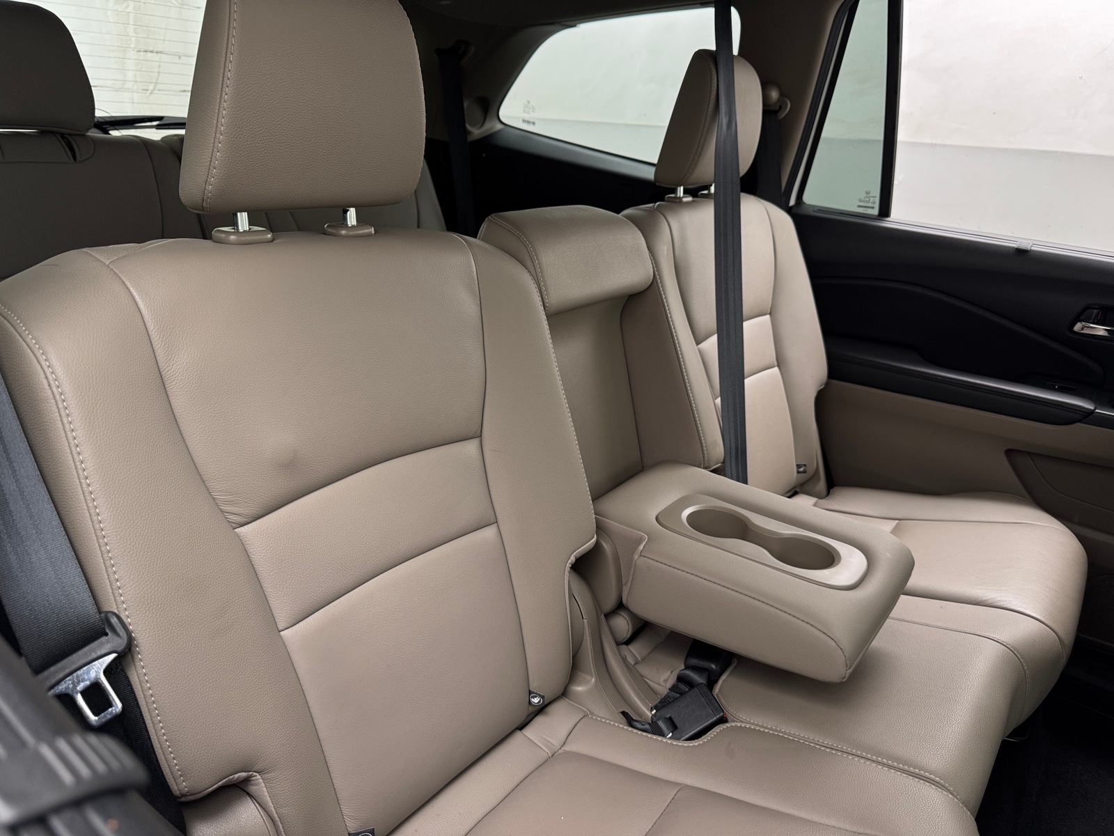 Thumbnail: 2019 Honda Pilot - 5