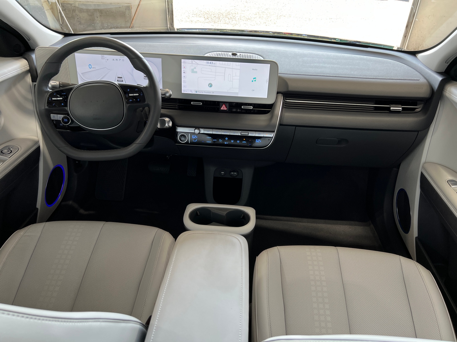Thumbnail: 2023 Hyundai Ioniq 5 - 2