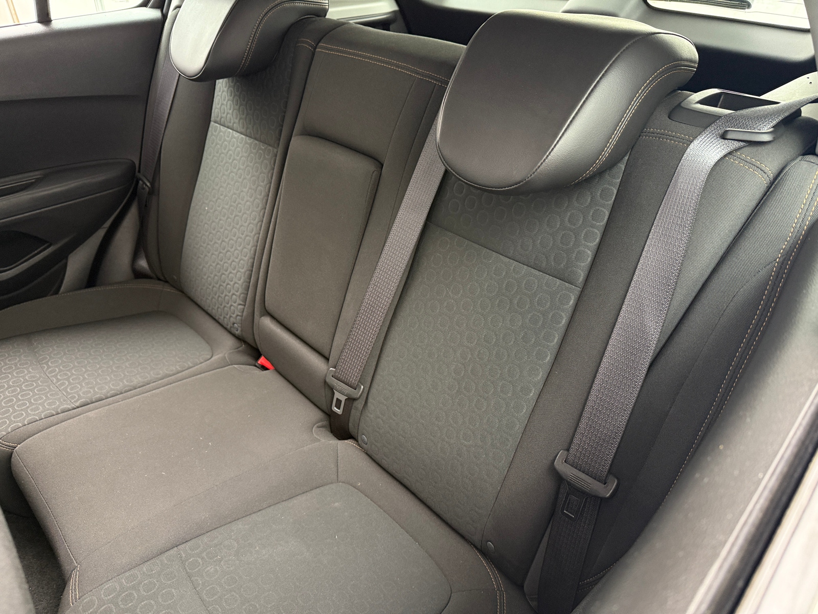 Thumbnail: 2017 Chevrolet Trax - 6
