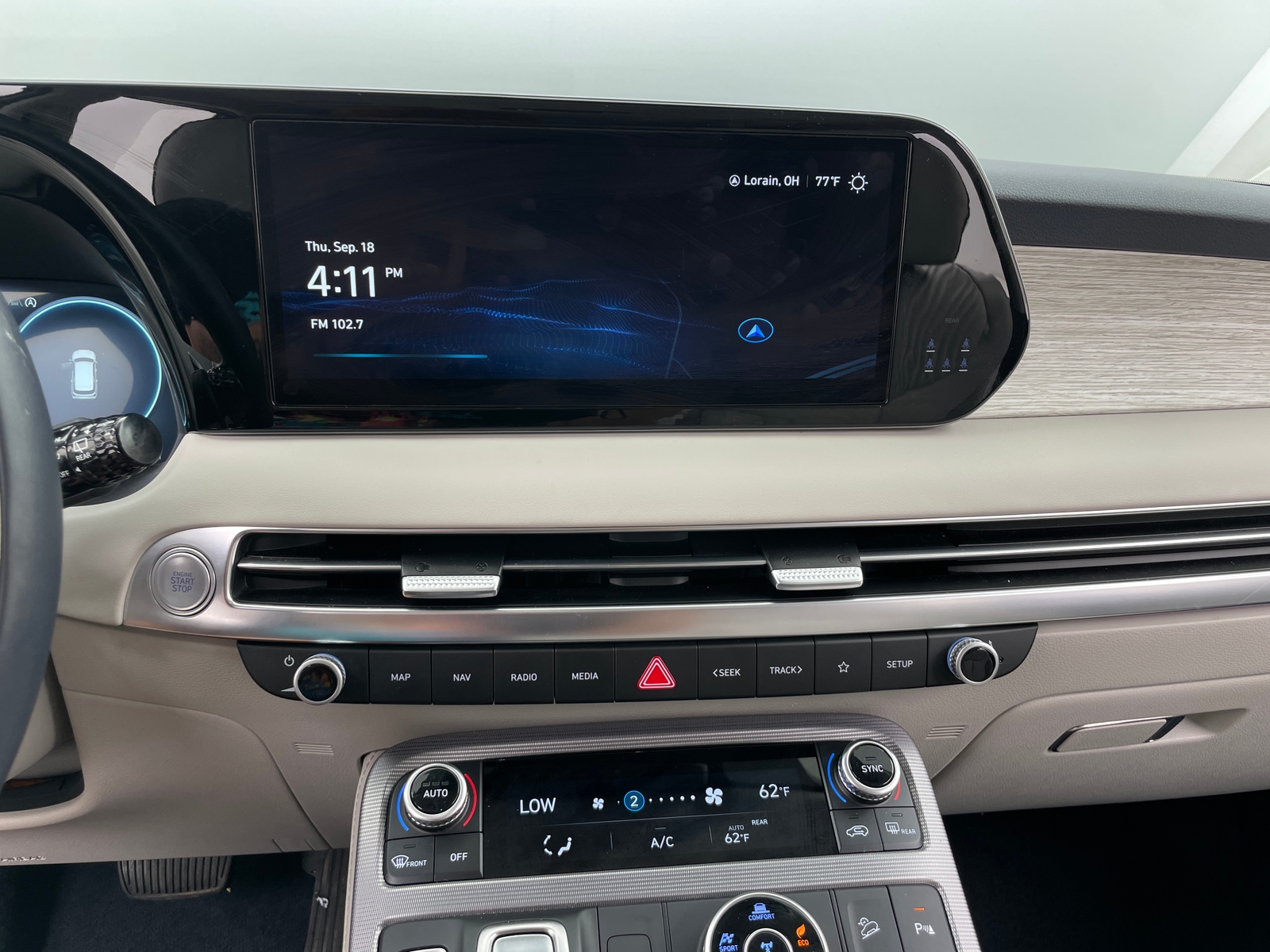 Thumbnail: 2024 Hyundai Palisade - 3