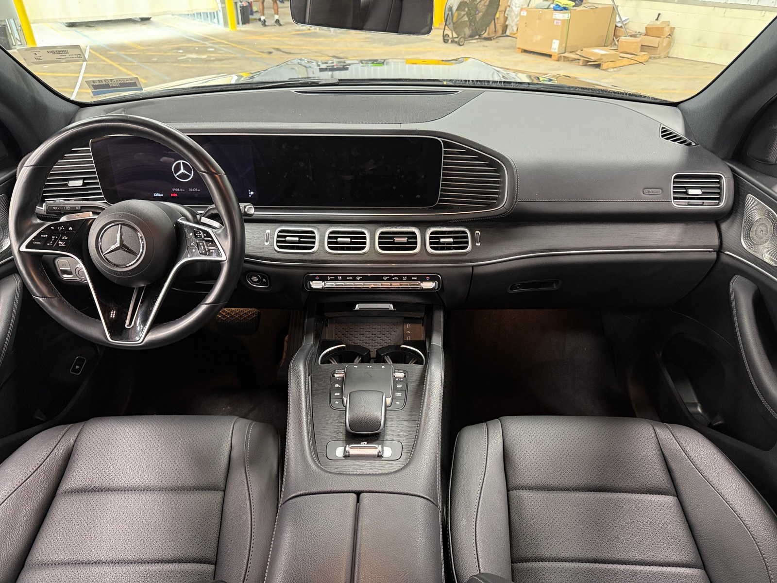 Thumbnail: 2024 Mercedes-Benz GLS - 2