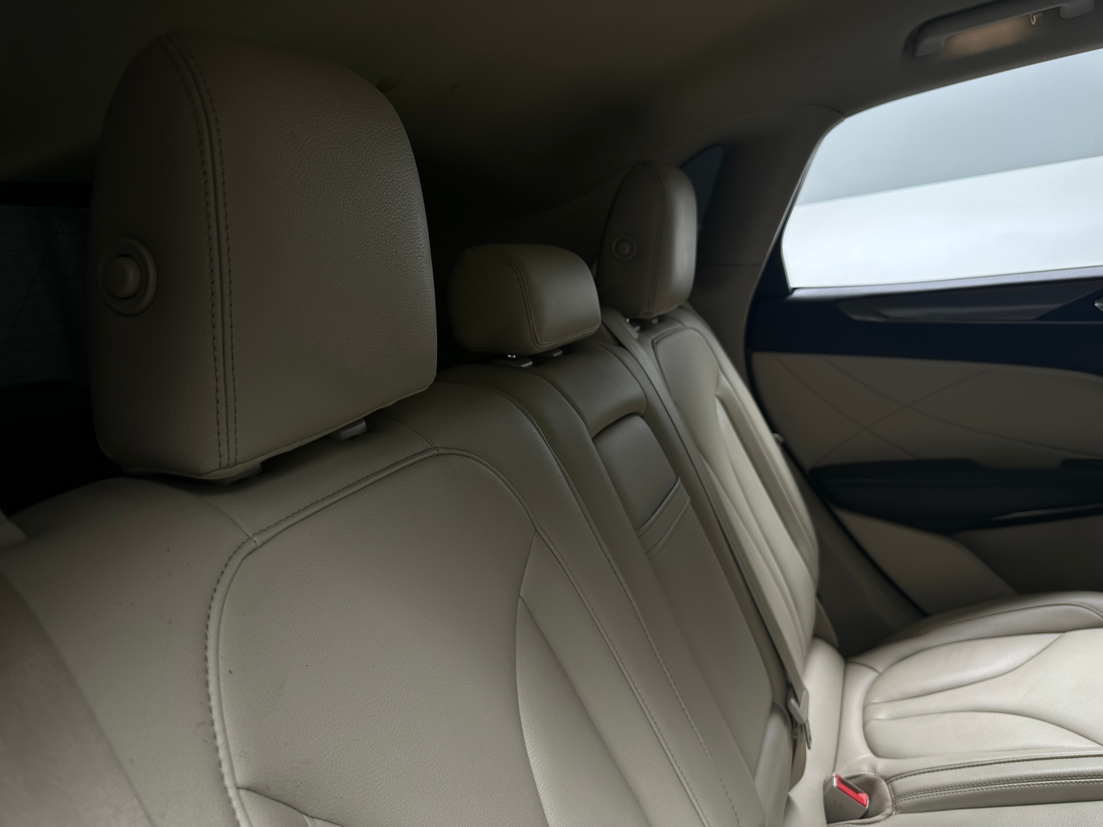 Thumbnail: 2017 Lincoln MKC - 5
