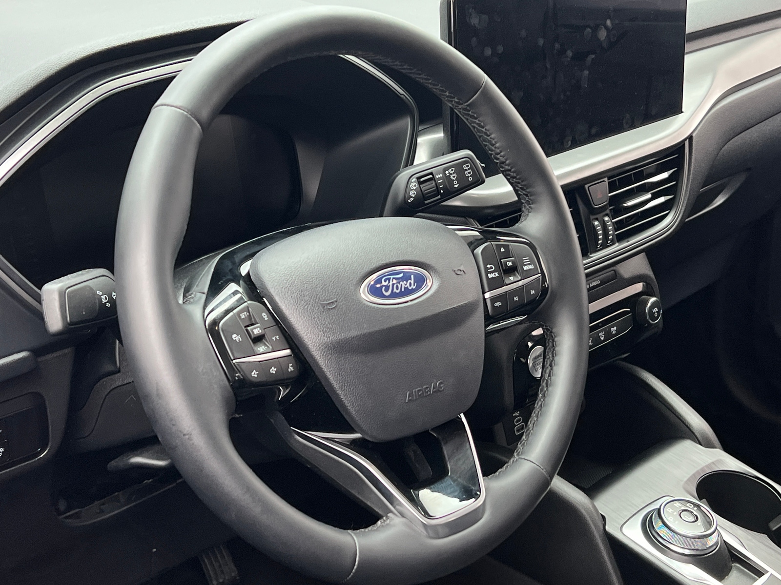 Thumbnail: 2025 Ford Escape - 4