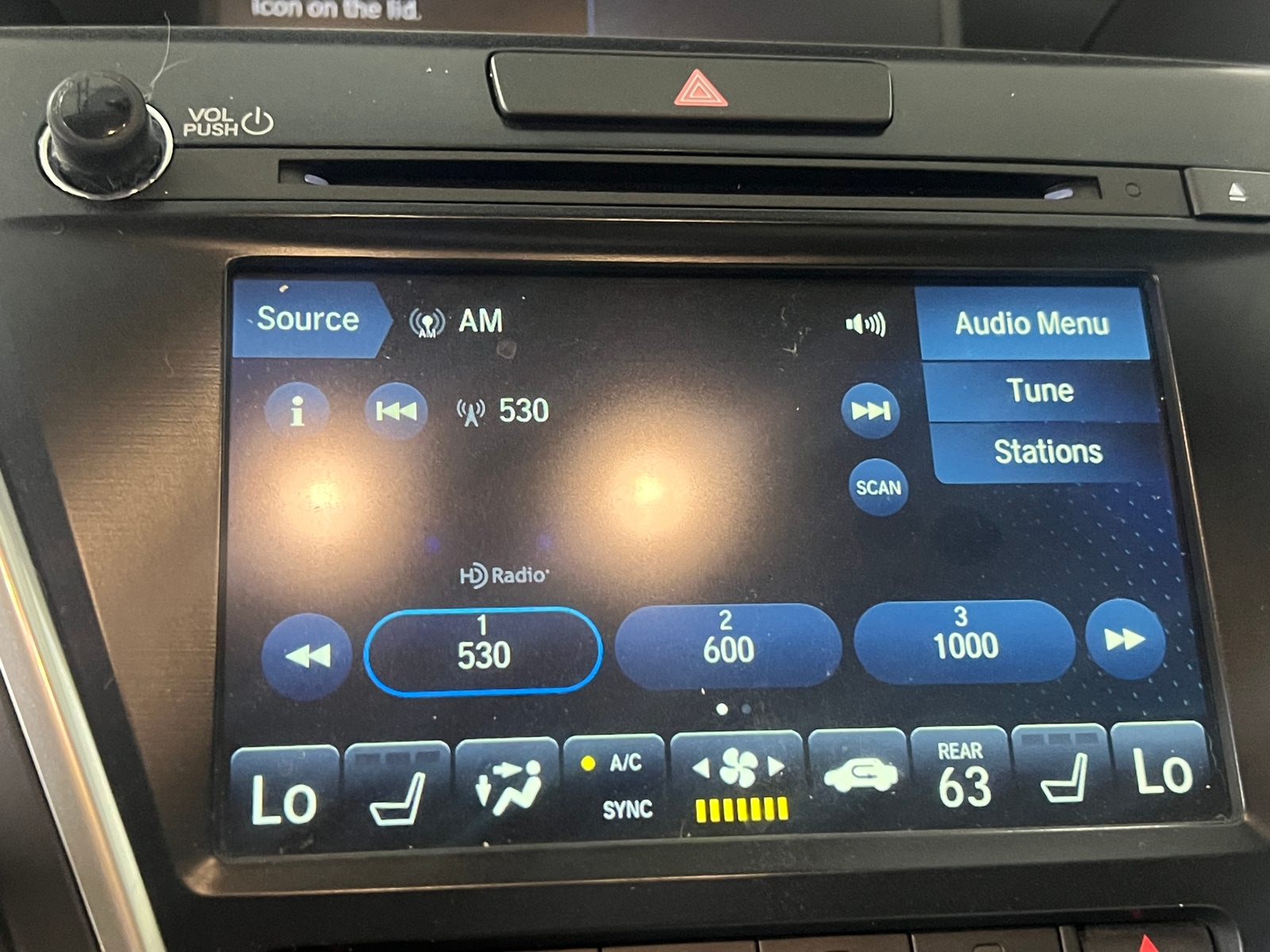 Thumbnail: 2018 Acura MDX - 3