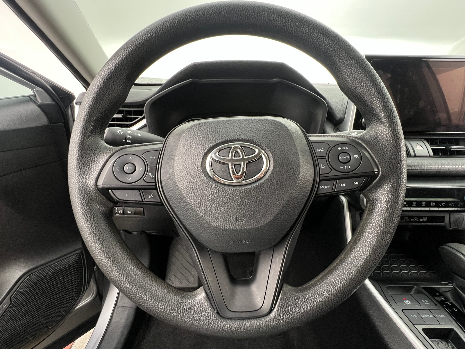 Thumbnail: 2023 Toyota RAV4 - 5