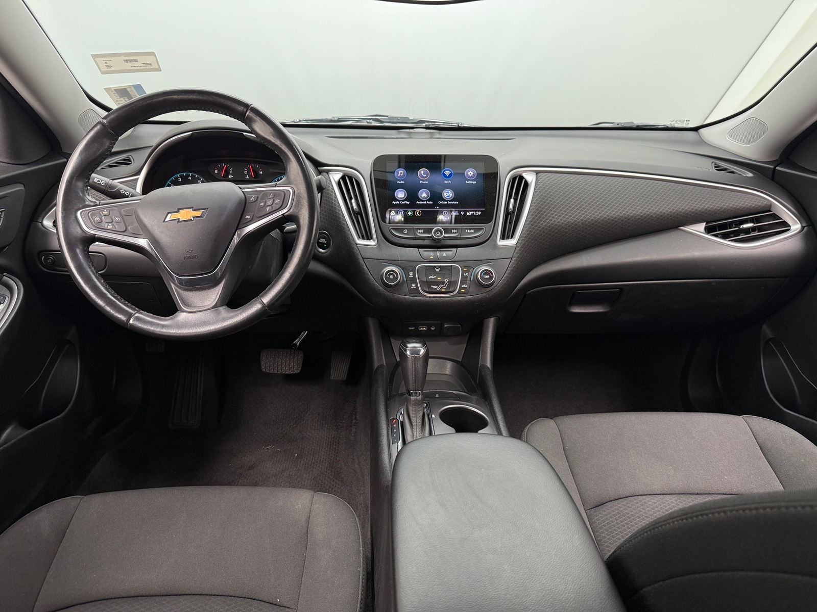 Thumbnail: 2020 Chevrolet Malibu - 3