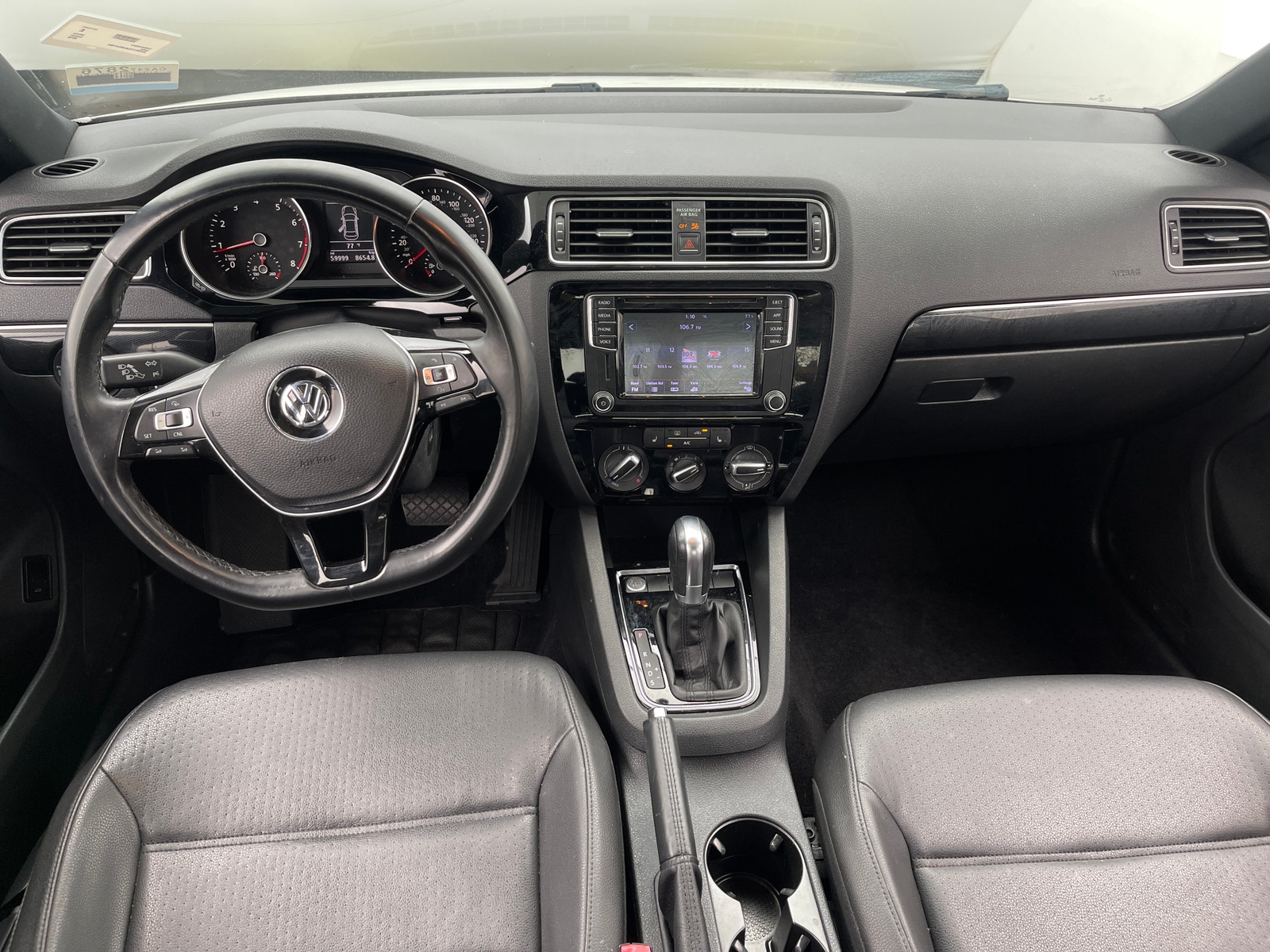 Thumbnail: 2018 Volkswagen Jetta - 2