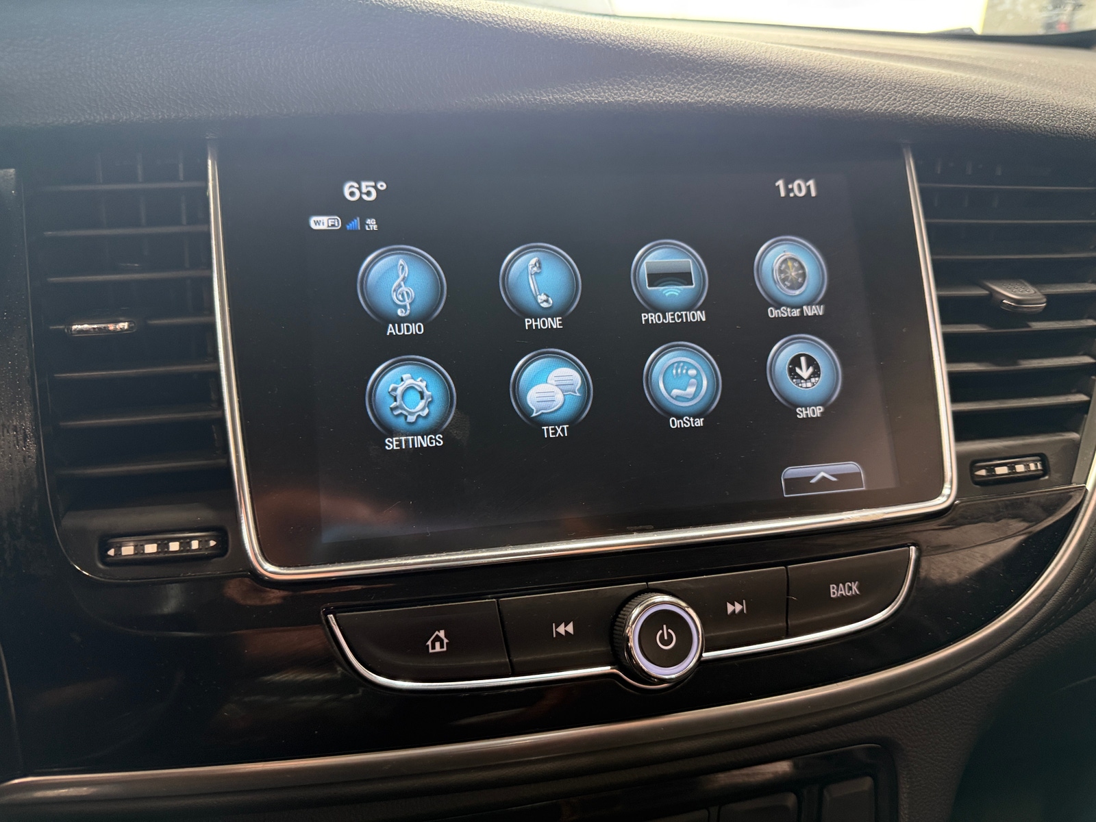 Thumbnail: 2021 Buick Encore - 3