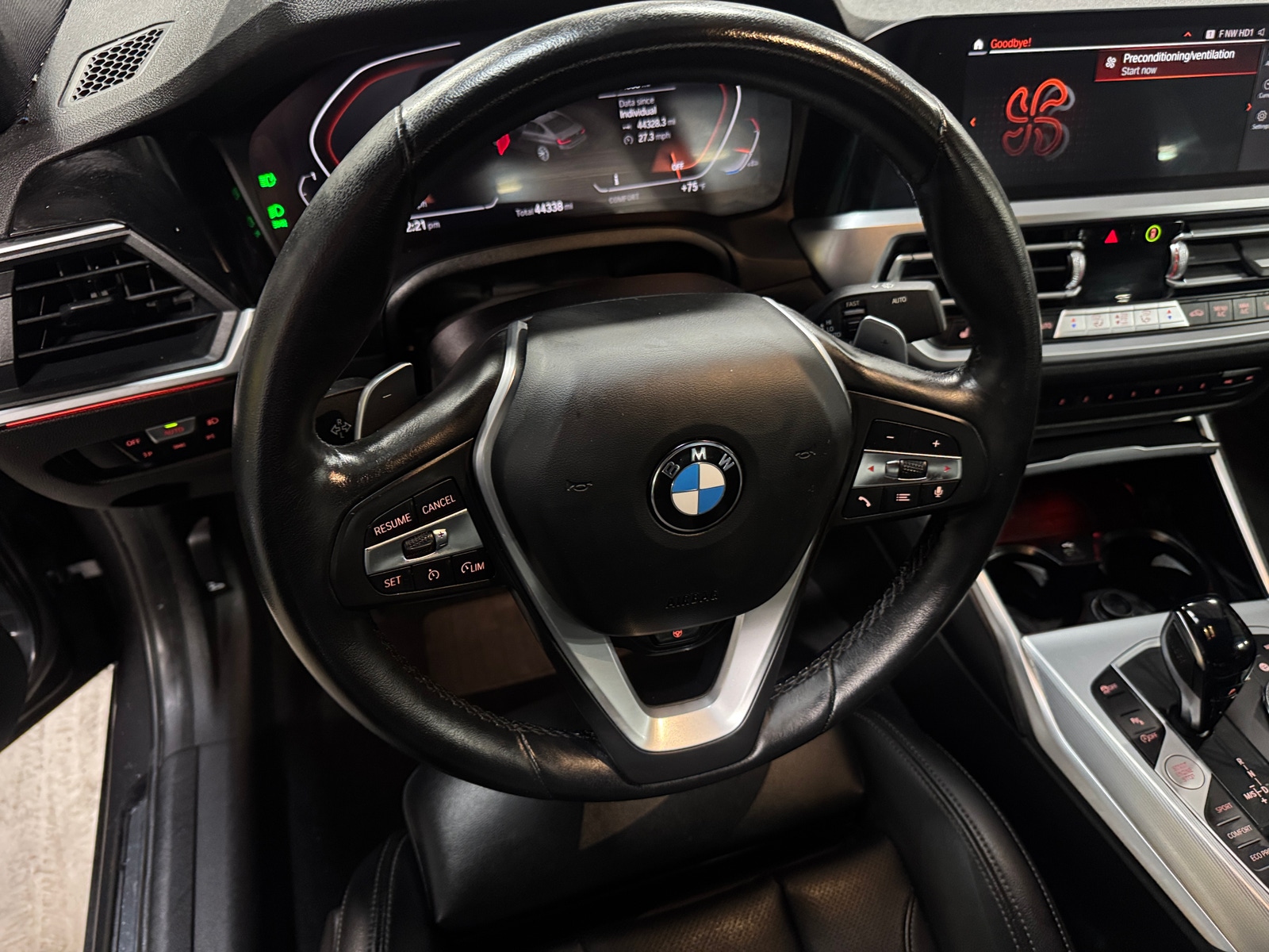 Thumbnail: 2022 BMW 3 Series - 4