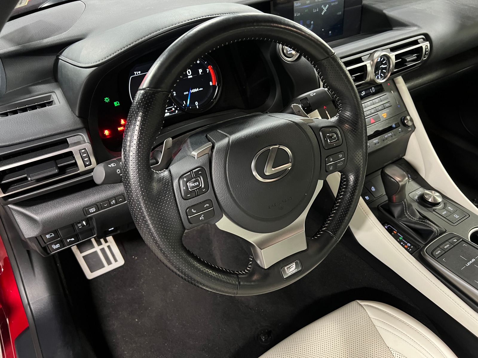 Thumbnail: 2022 Lexus RC - 3