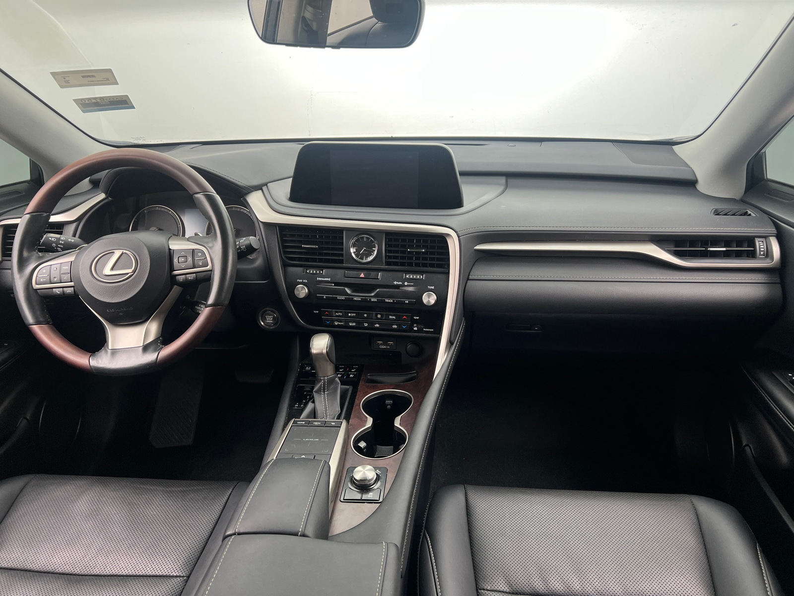 Thumbnail: 2020 Lexus RX - 2