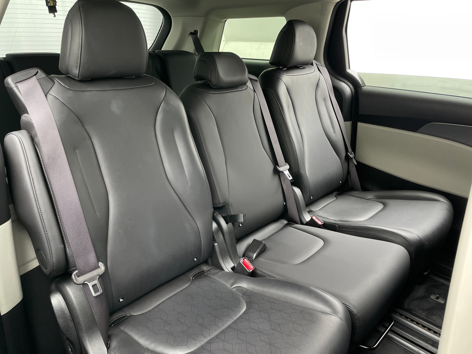 Thumbnail: 2024 Kia Carnival - 5