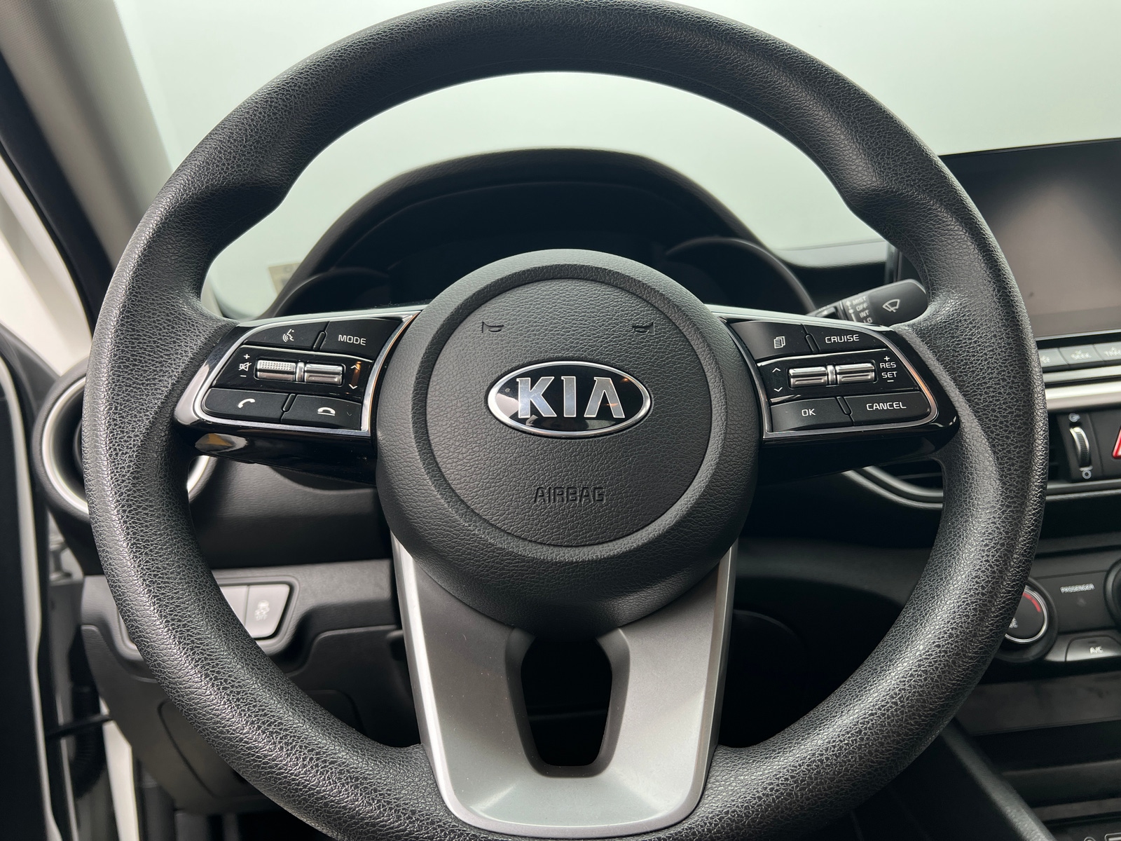 Thumbnail: 2020 Kia Forte - 5