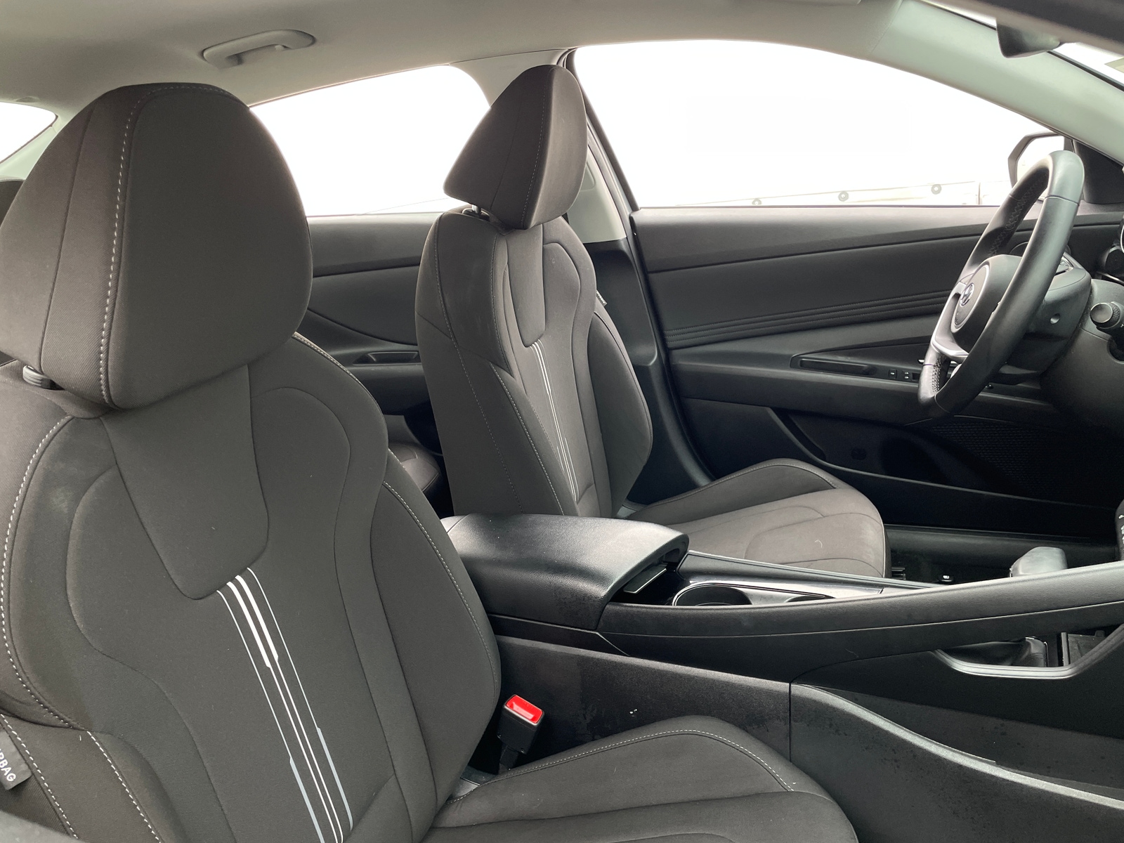 Thumbnail: 2022 Hyundai Elantra - 2