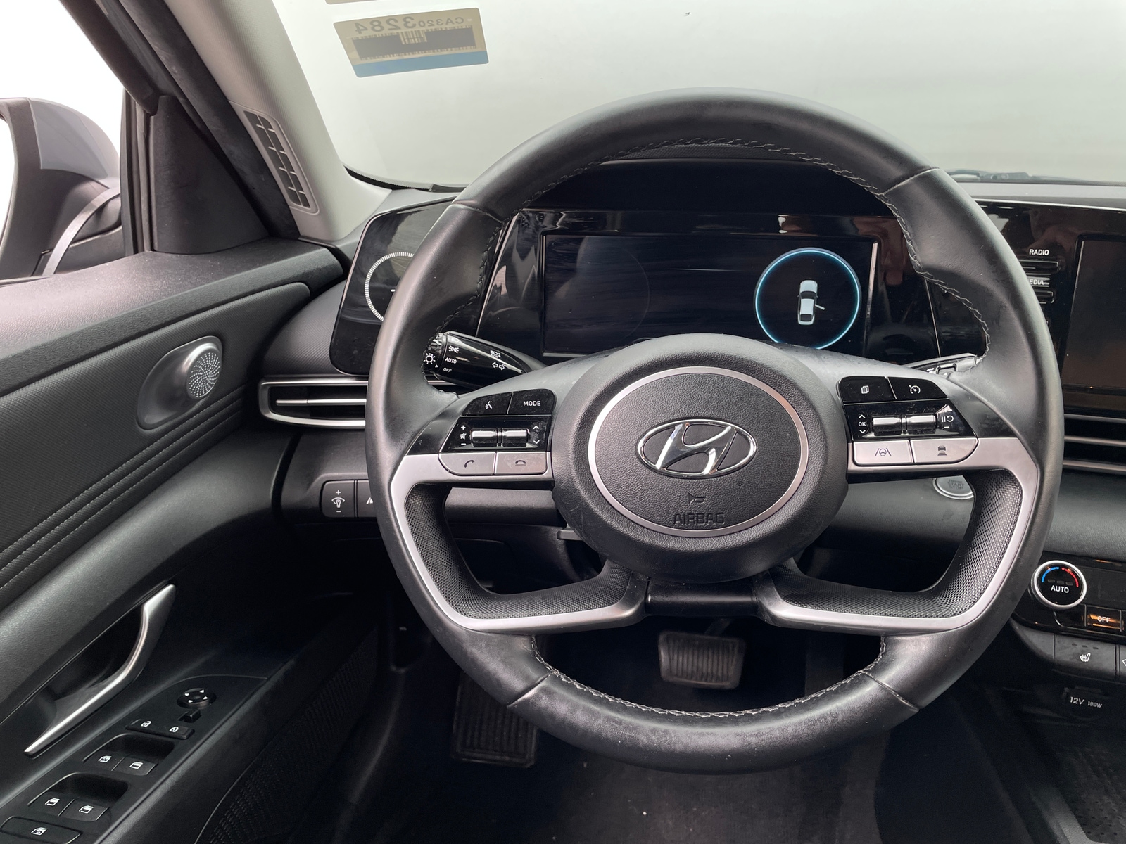 Thumbnail: 2022 Hyundai Elantra - 5