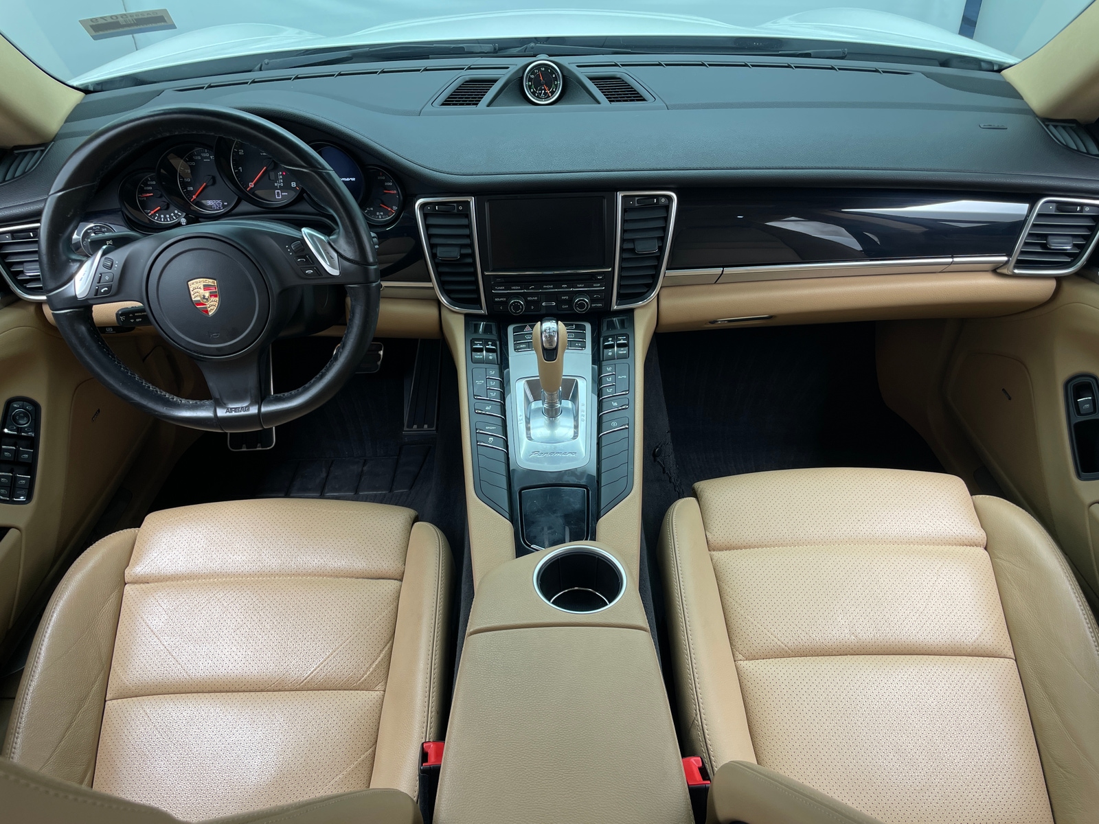 Thumbnail: 2015 Porsche Panamera - 2