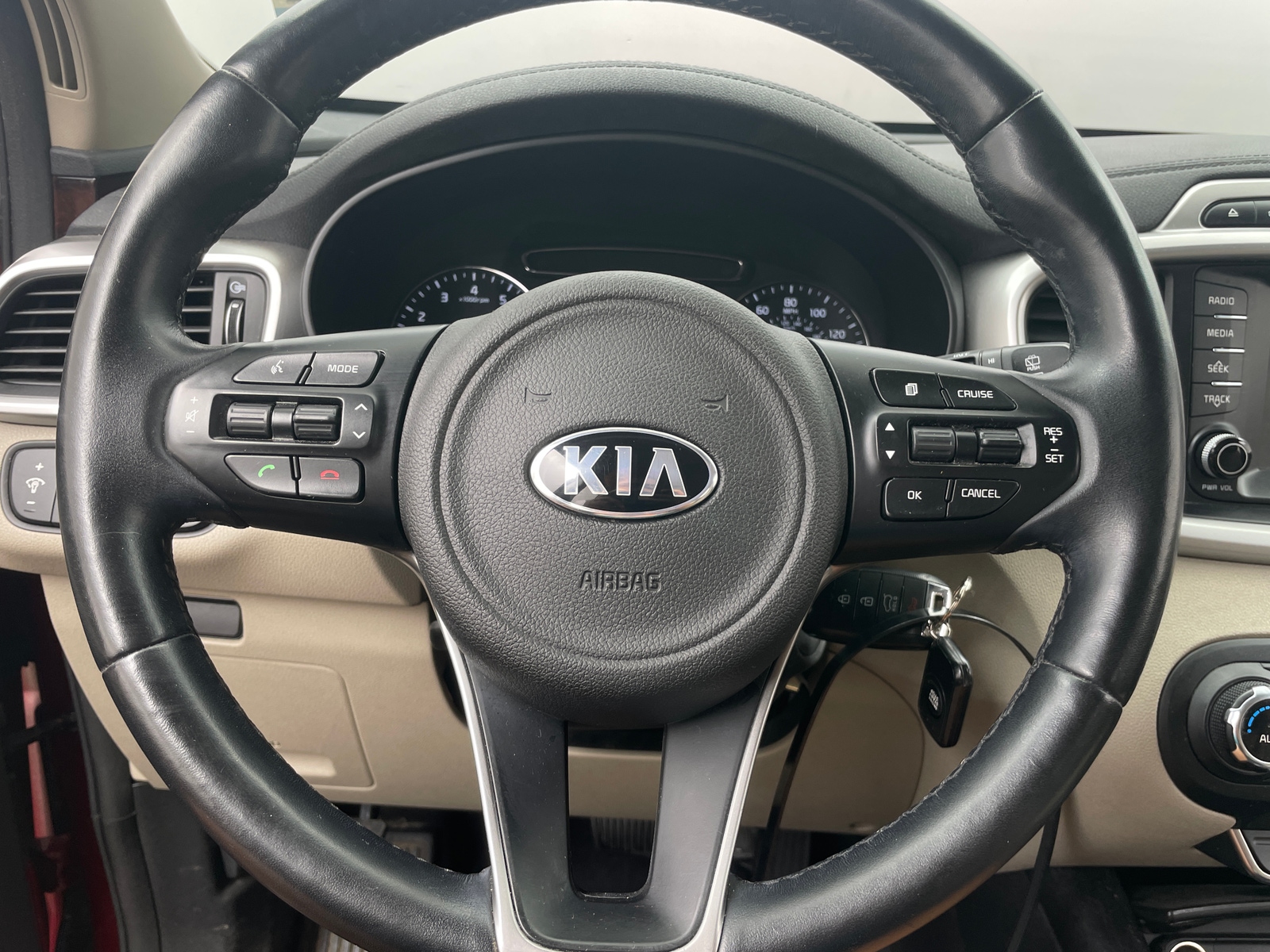 Thumbnail: 2018 Kia Sorento - 5