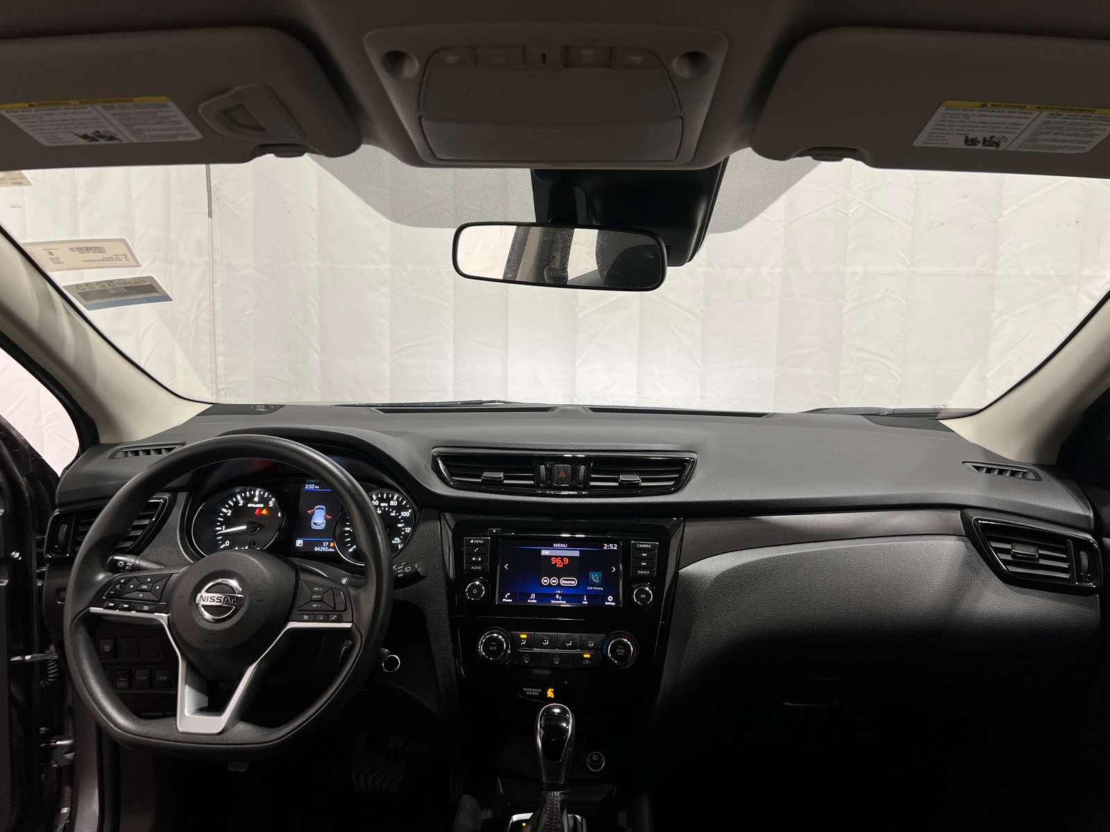 Thumbnail: 2021 Nissan Rogue Sport - 3