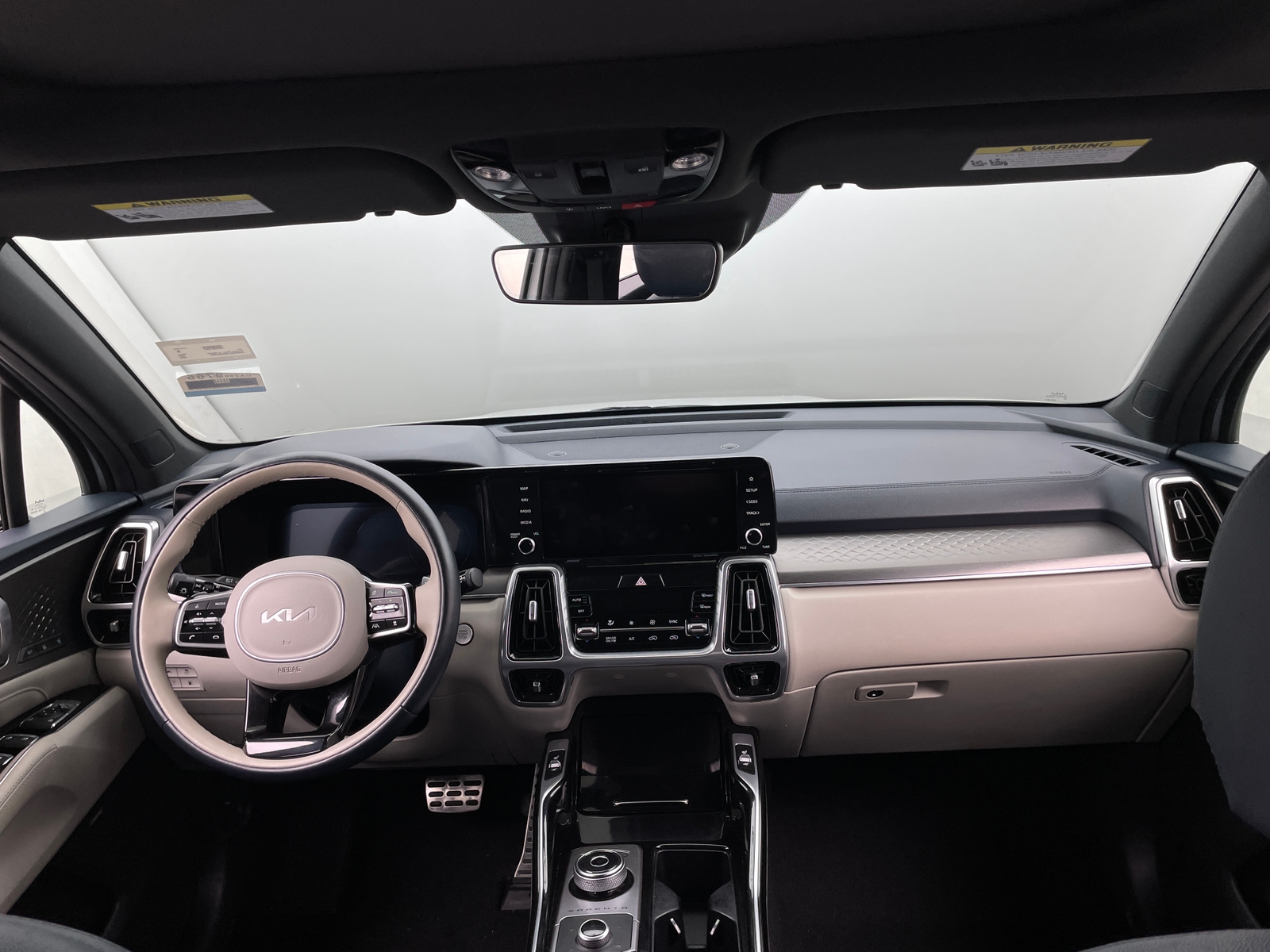Thumbnail: 2022 Kia Sorento - 2