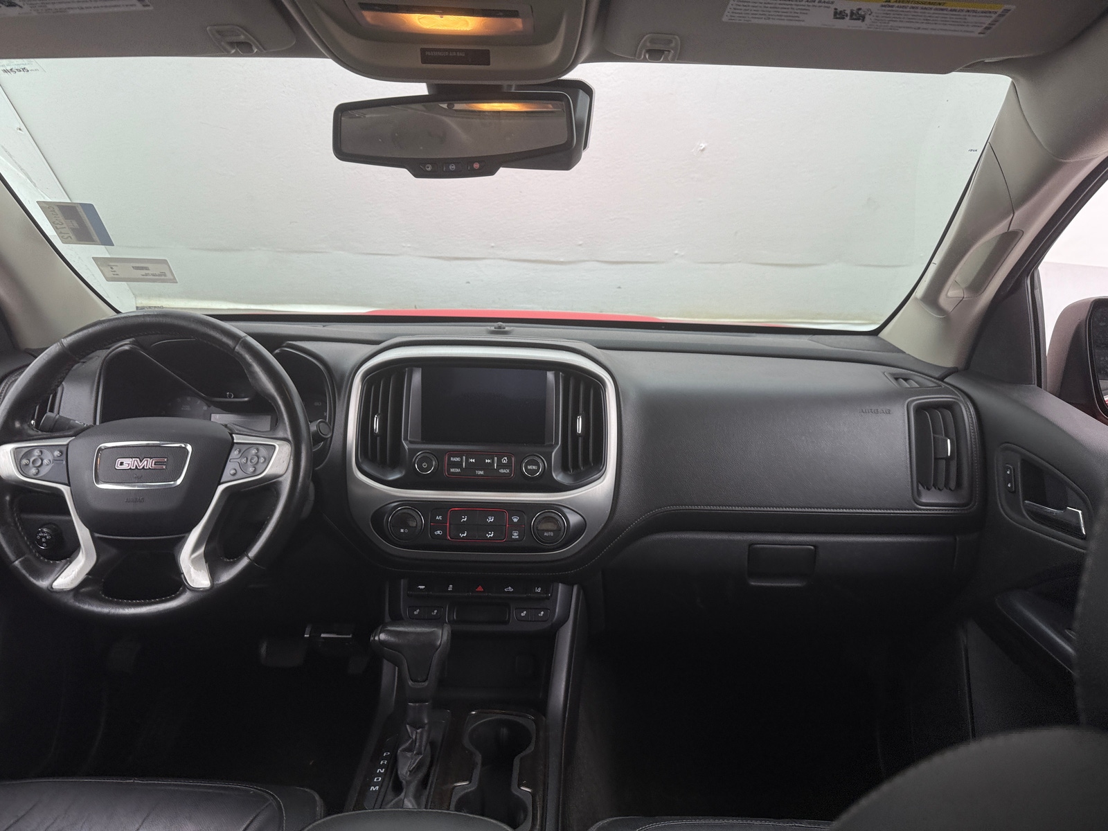 Thumbnail: 2015 GMC Canyon - 2