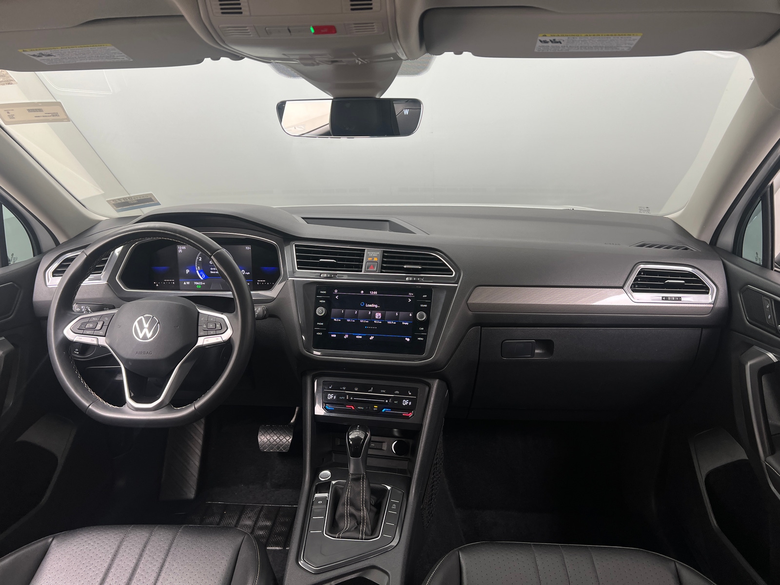 Thumbnail: 2022 Volkswagen Tiguan - 2