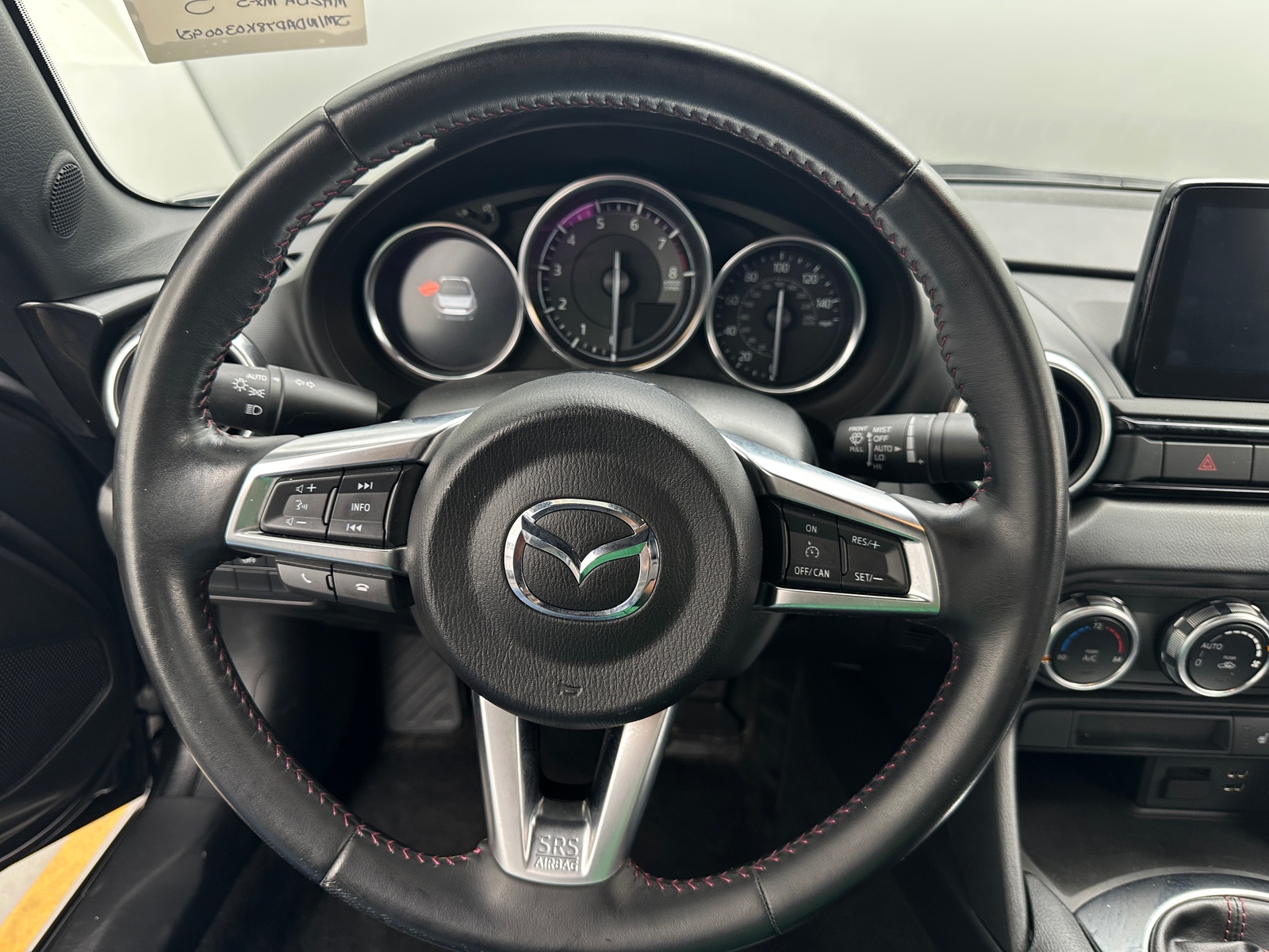 Thumbnail: 2019 Mazda MX-5 Miata - 4