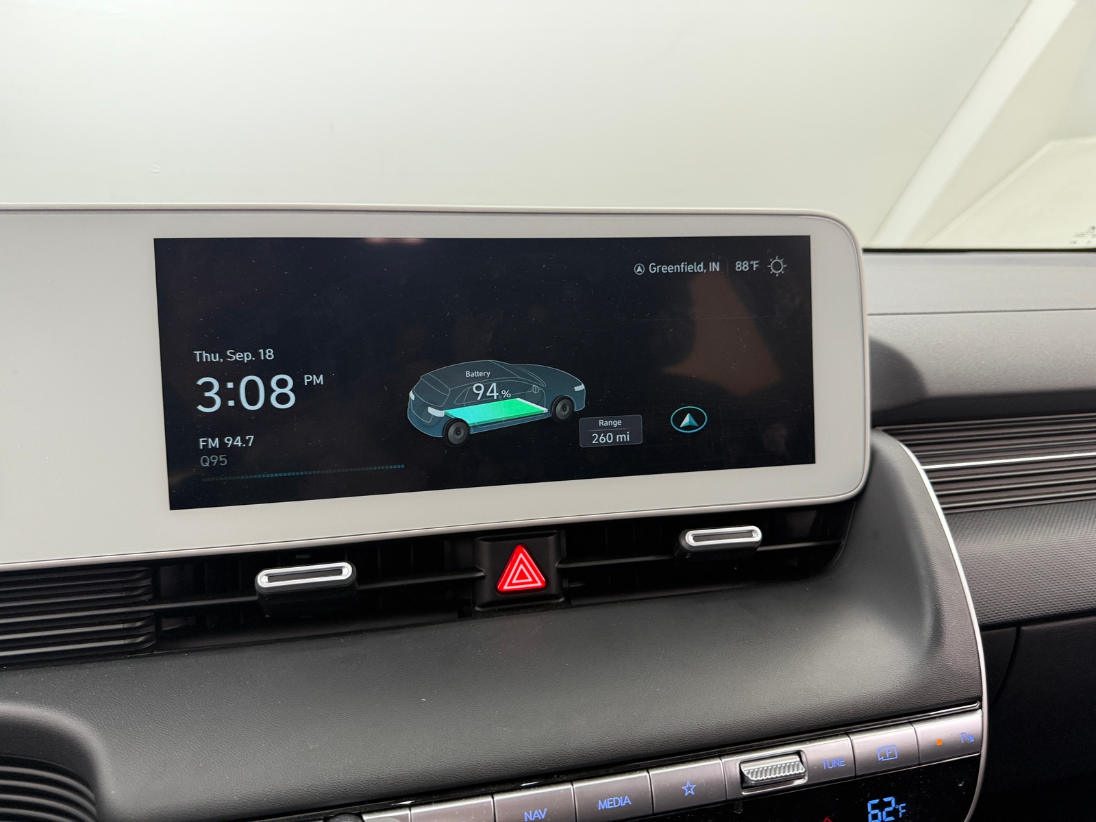 Thumbnail: 2024 Hyundai Ioniq 5 - 4
