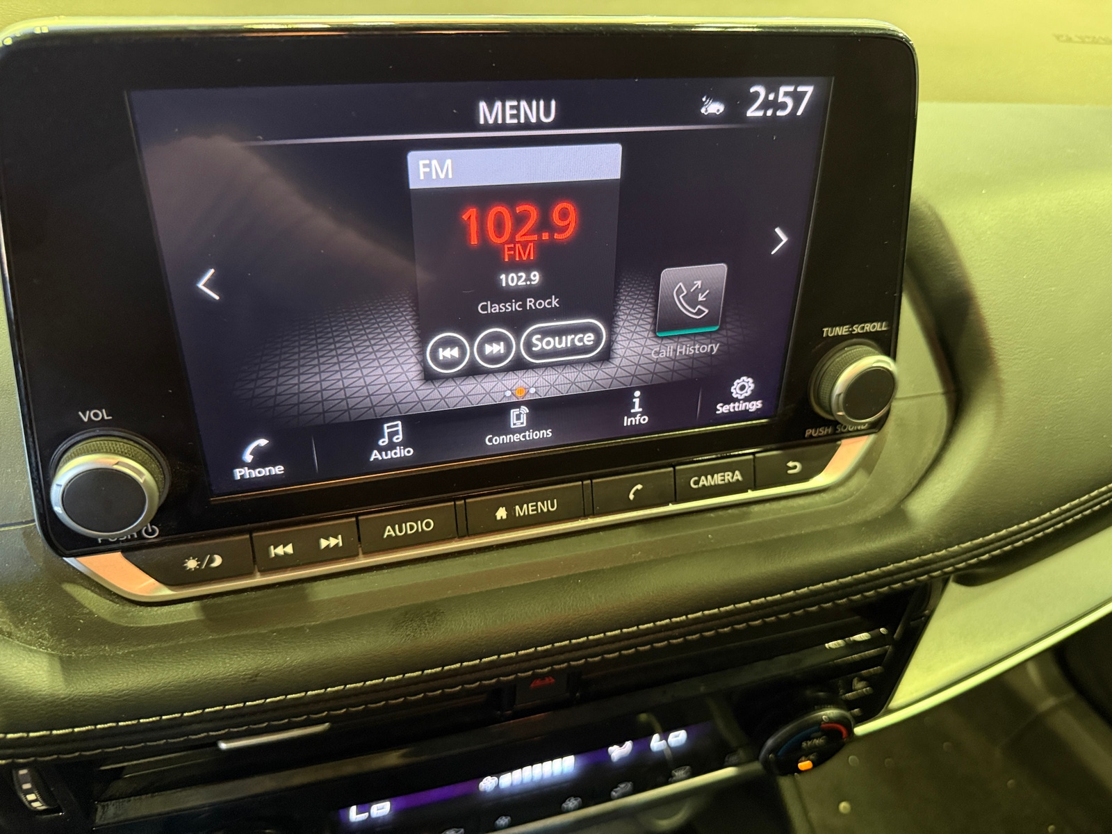 Thumbnail: 2023 Nissan Rogue - 3