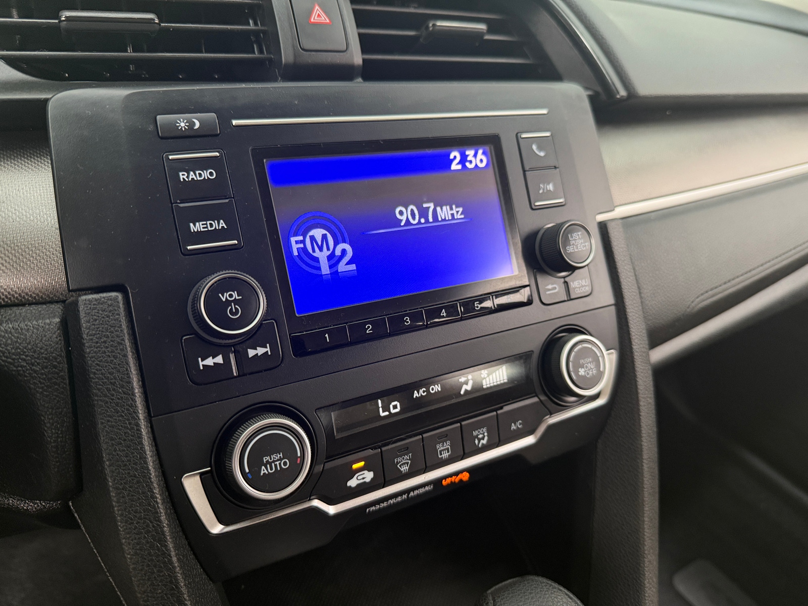 Thumbnail: 2019 Honda Civic - 4