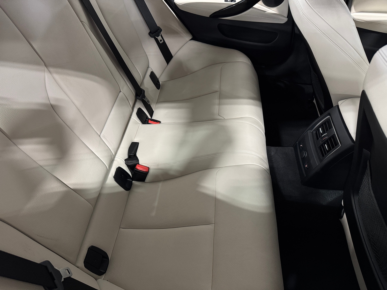 Thumbnail: 2017 BMW 4 Series - 5