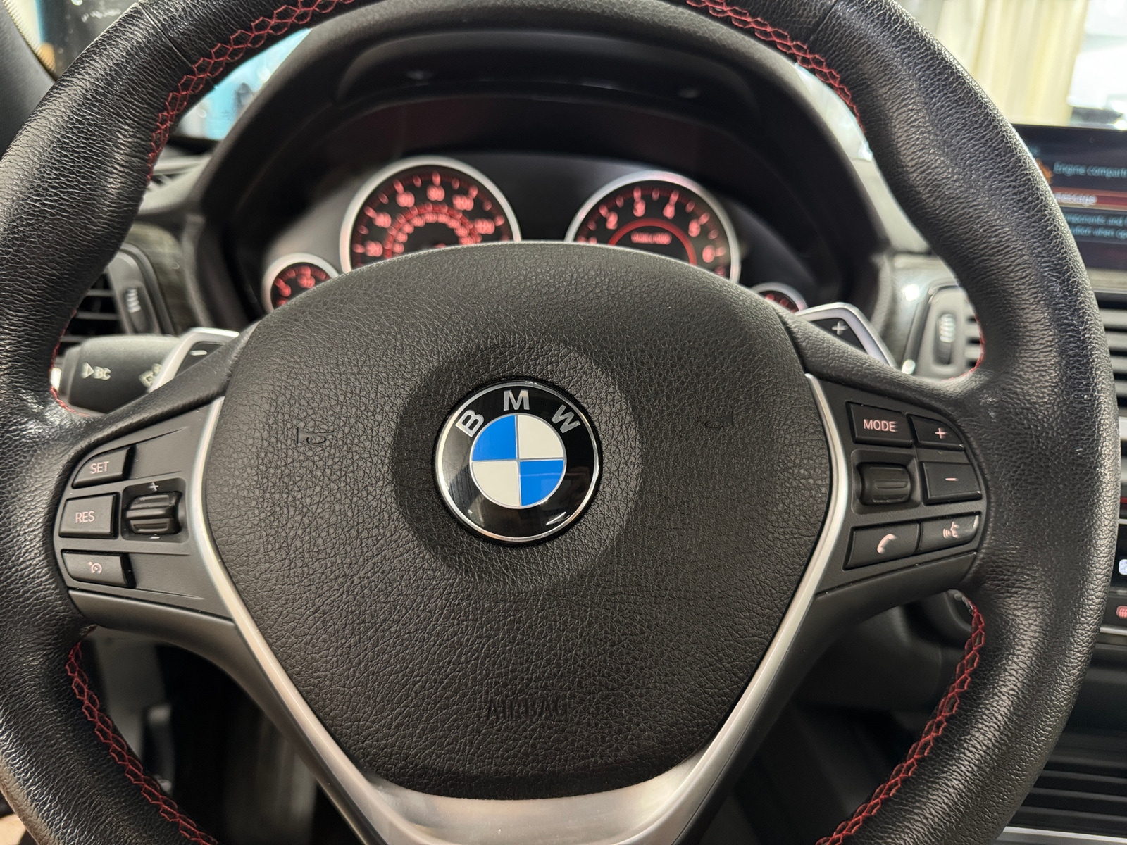 Thumbnail: 2017 BMW 4 Series - 4