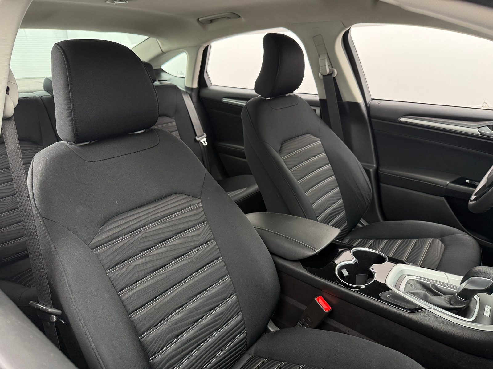 Thumbnail: 2016 Ford Fusion - 2
