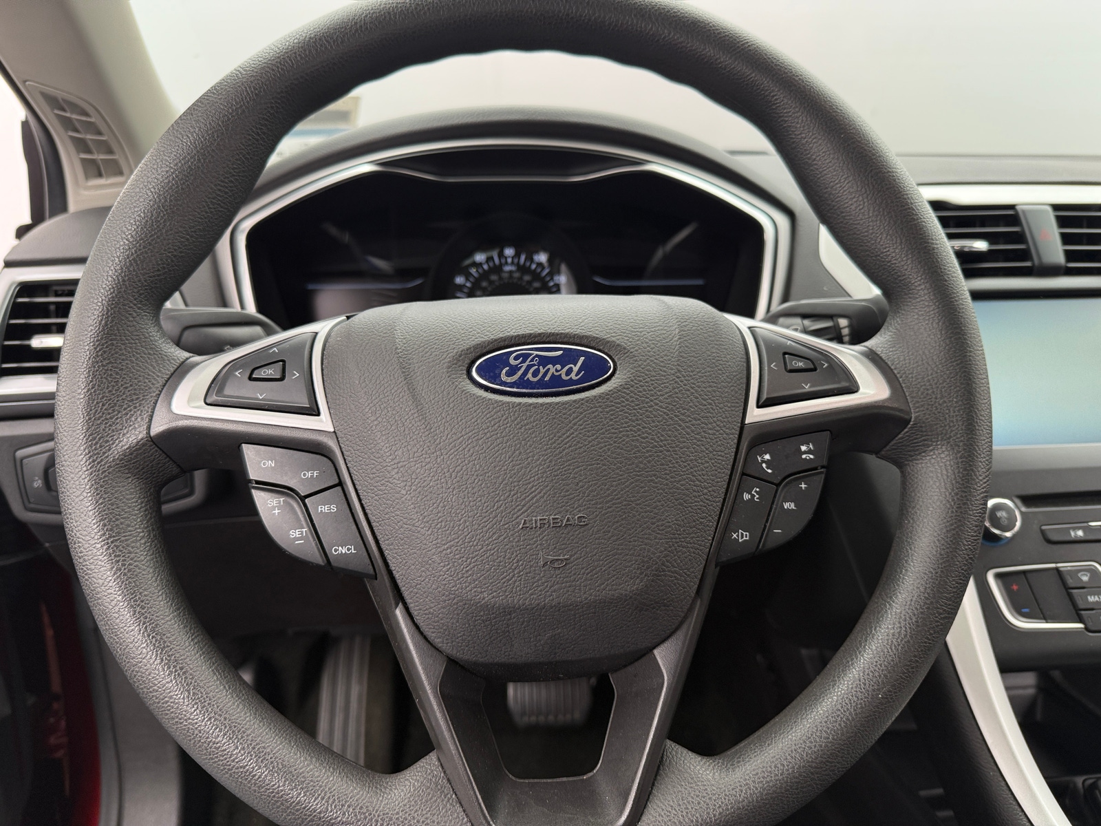 Thumbnail: 2016 Ford Fusion - 5