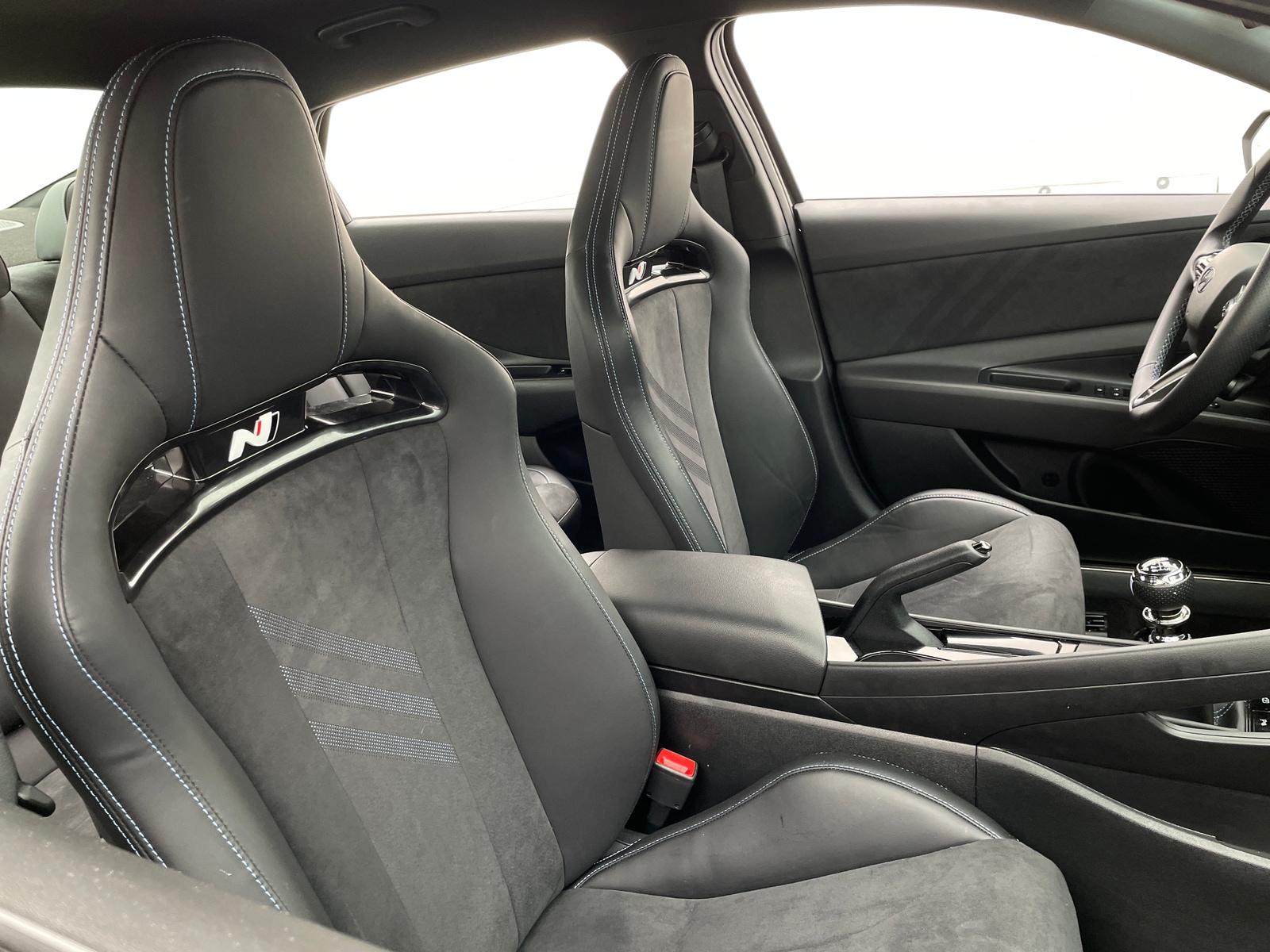 Thumbnail: 2024 Hyundai Elantra - 2