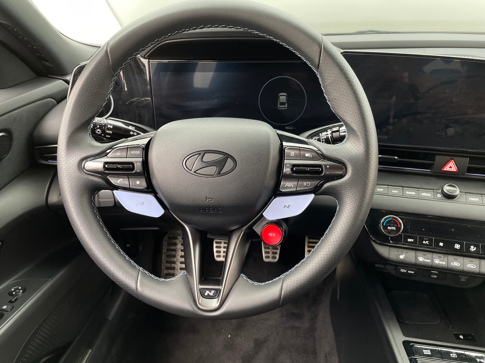 Thumbnail: 2024 Hyundai Elantra - 5