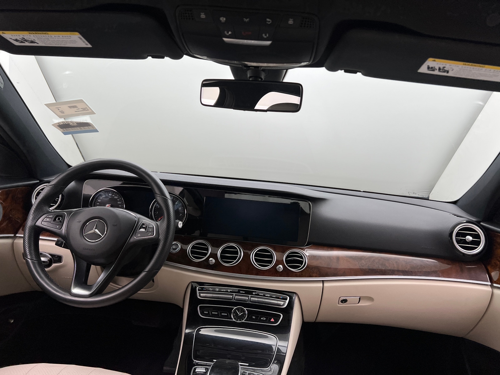 Thumbnail: 2017 Mercedes-Benz E-Class - 2