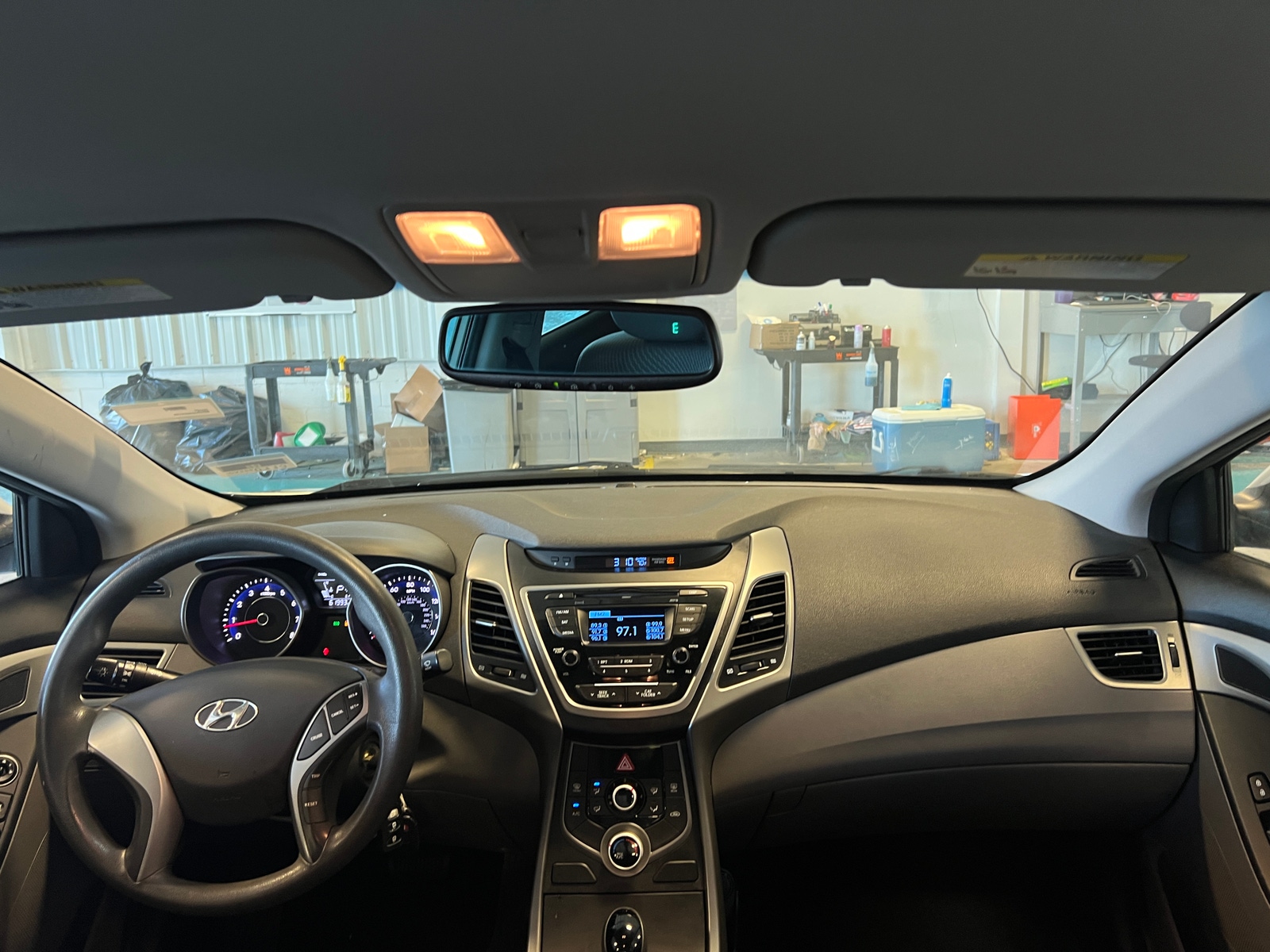 Thumbnail: 2016 Hyundai Elantra - 3