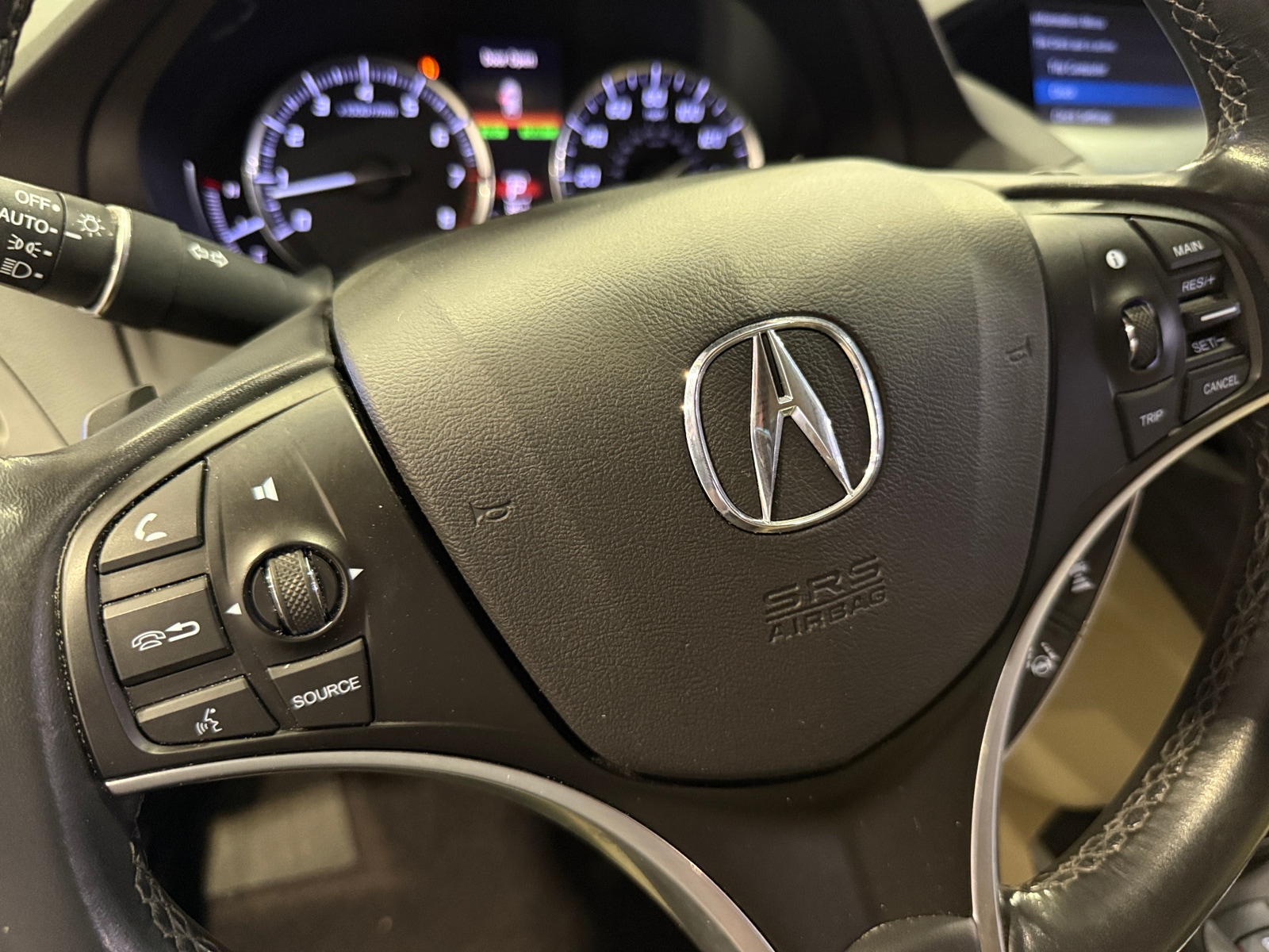 Thumbnail: 2020 Acura MDX - 4