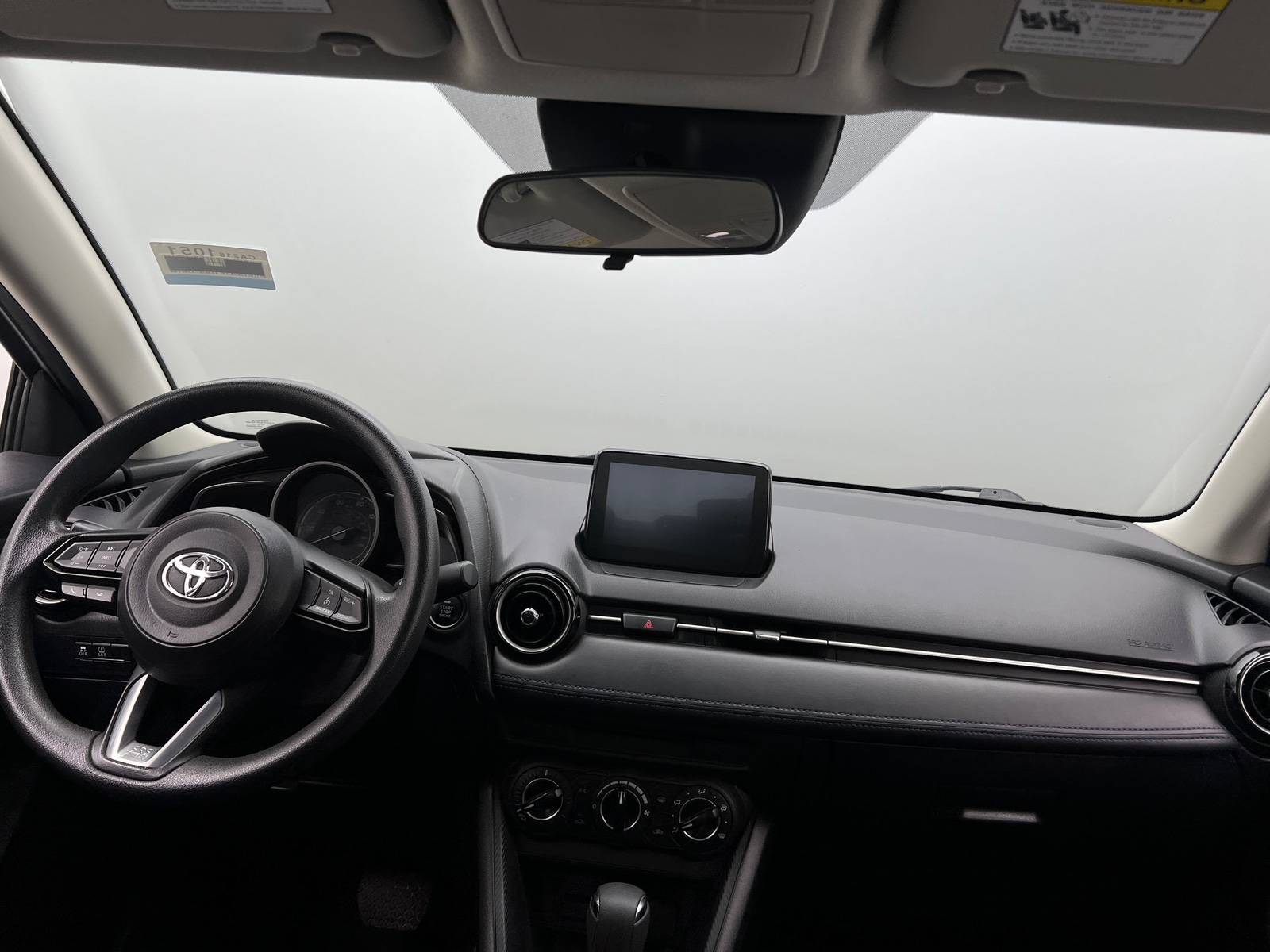 Thumbnail: 2019 Toyota Yaris - 3