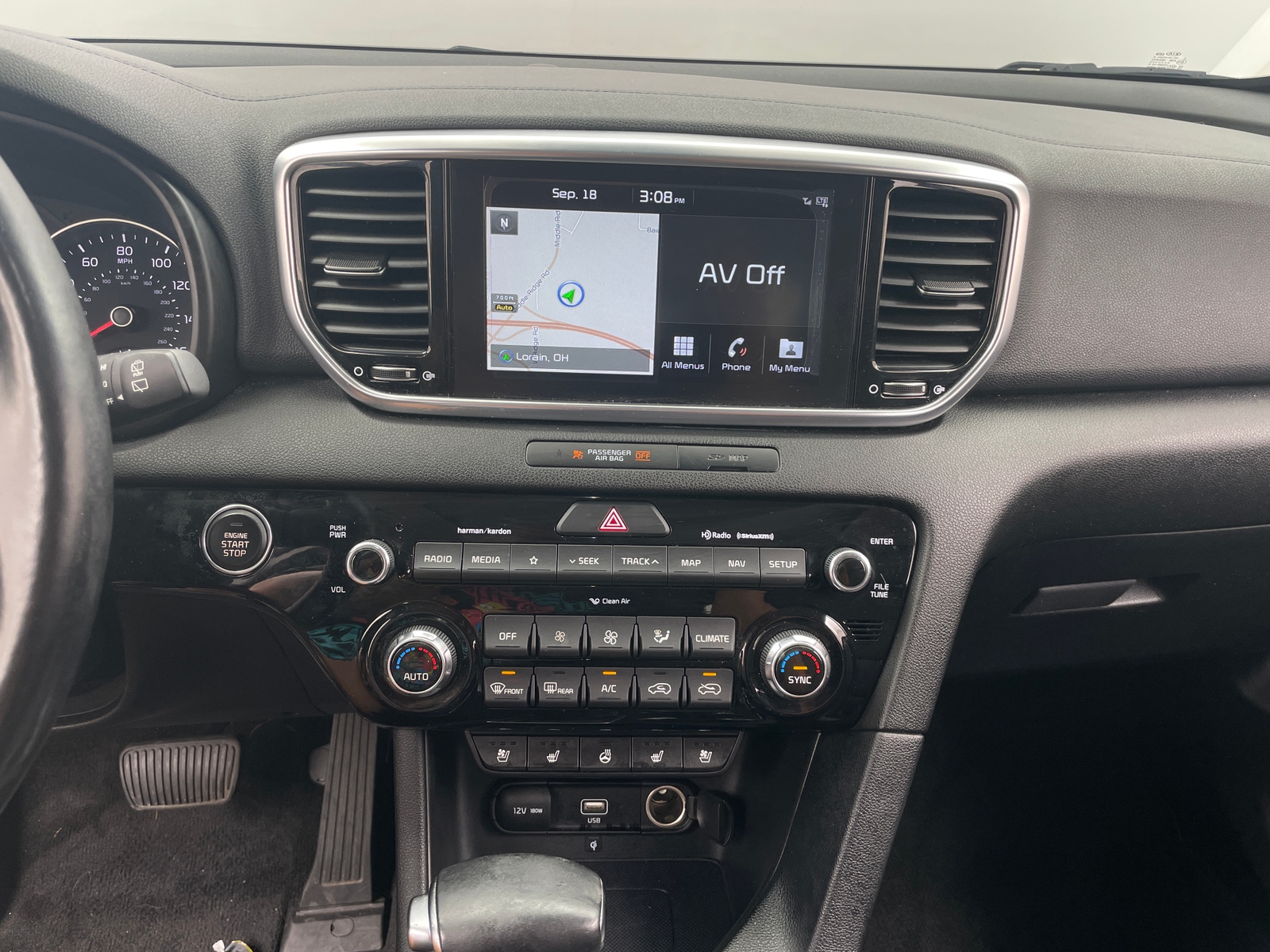 Thumbnail: 2020 Kia Sportage - 3