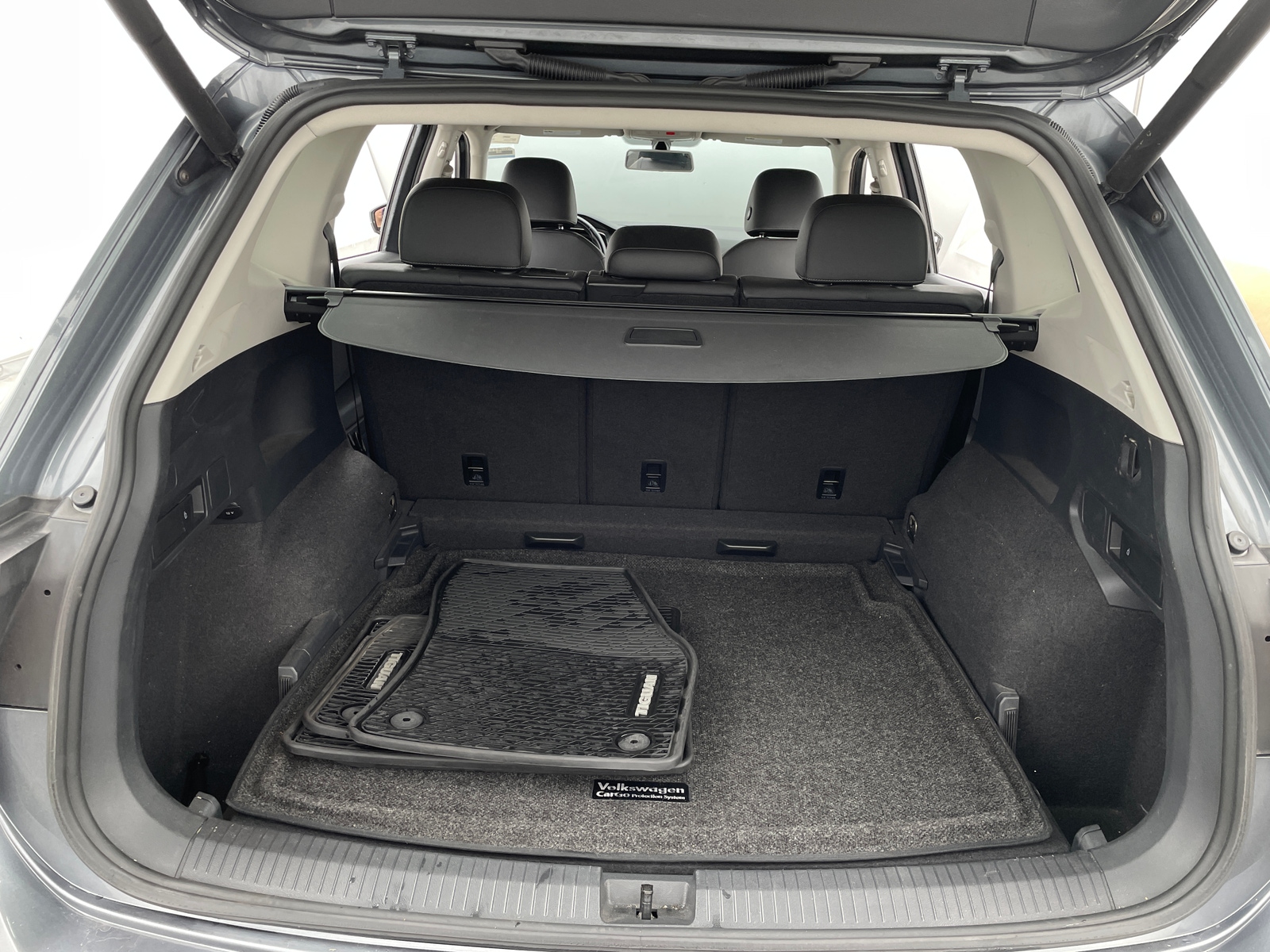 Thumbnail: 2019 Volkswagen Tiguan - 6