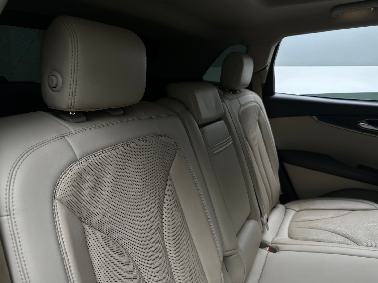 Thumbnail: 2019 Lincoln Nautilus - 5