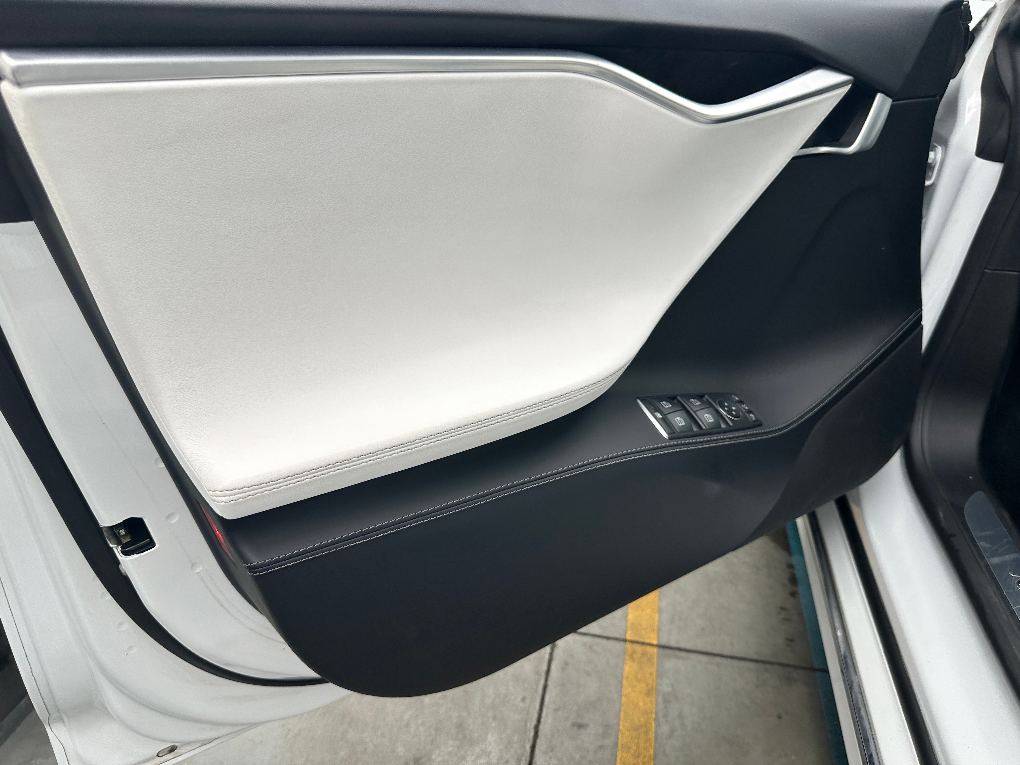 Used 2018 Tesla Model S P100D with VIN 5YJSA1E40JF251918 for sale in Auburn, WA