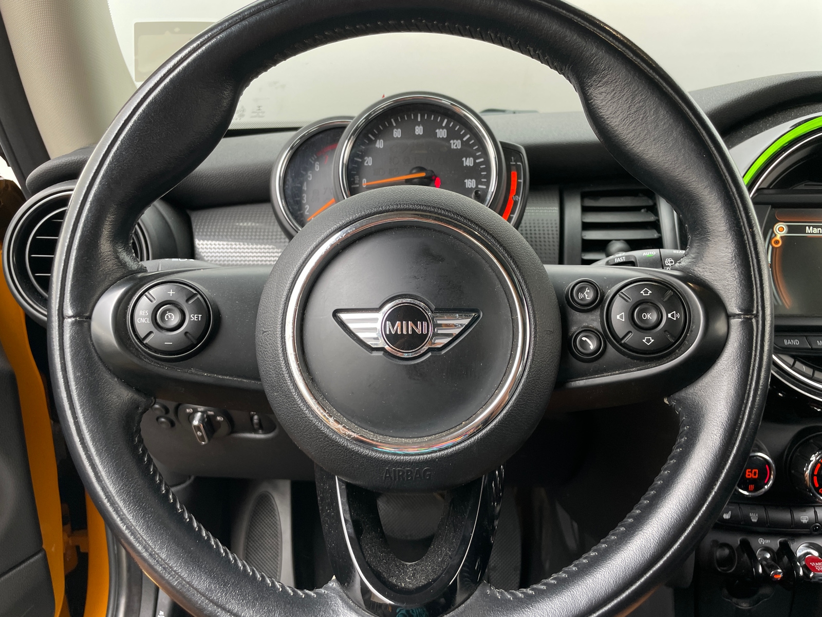 Thumbnail: 2018 MINI Cooper Hardtop - 4