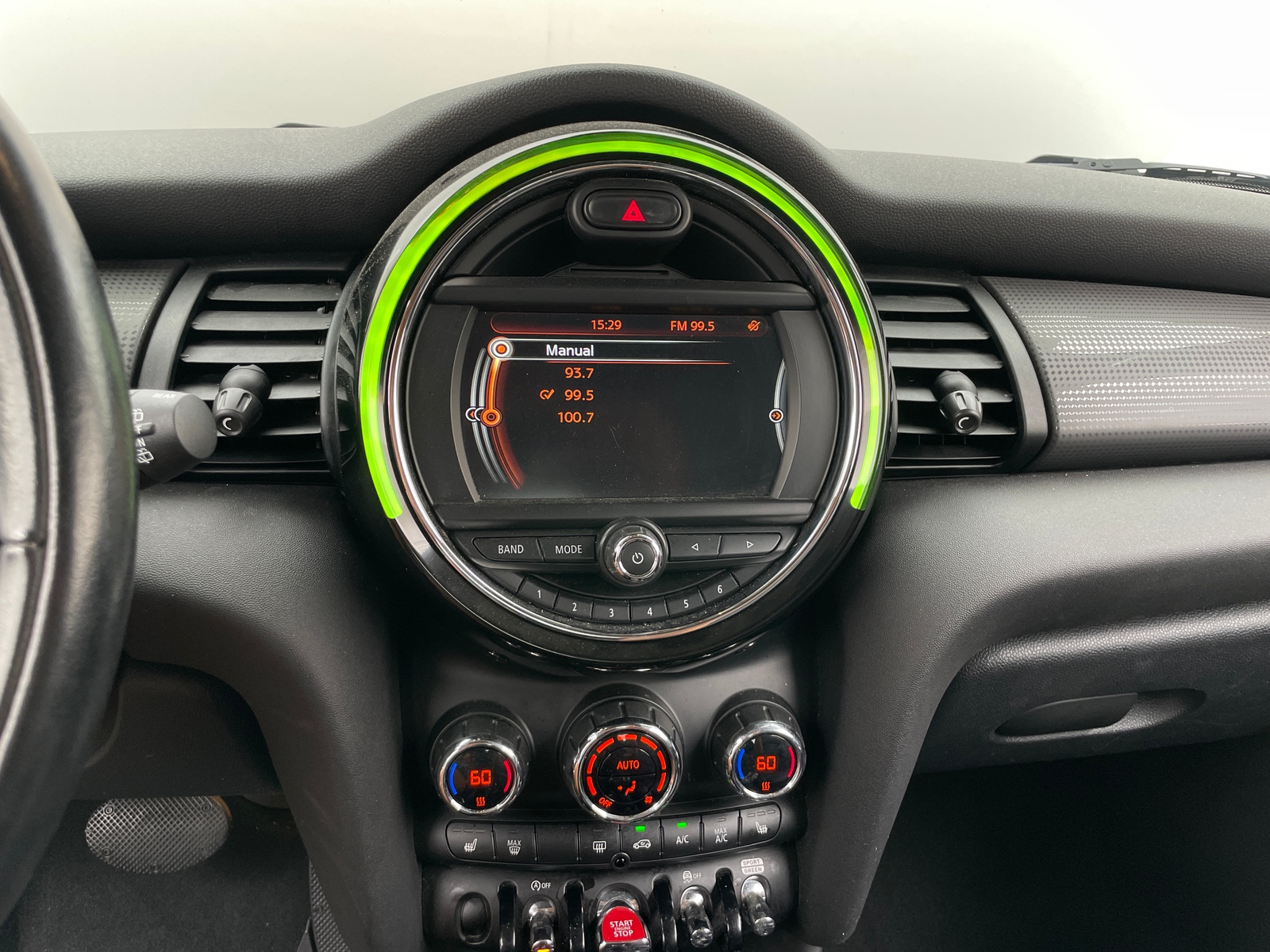 Thumbnail: 2018 MINI Cooper Hardtop - 3