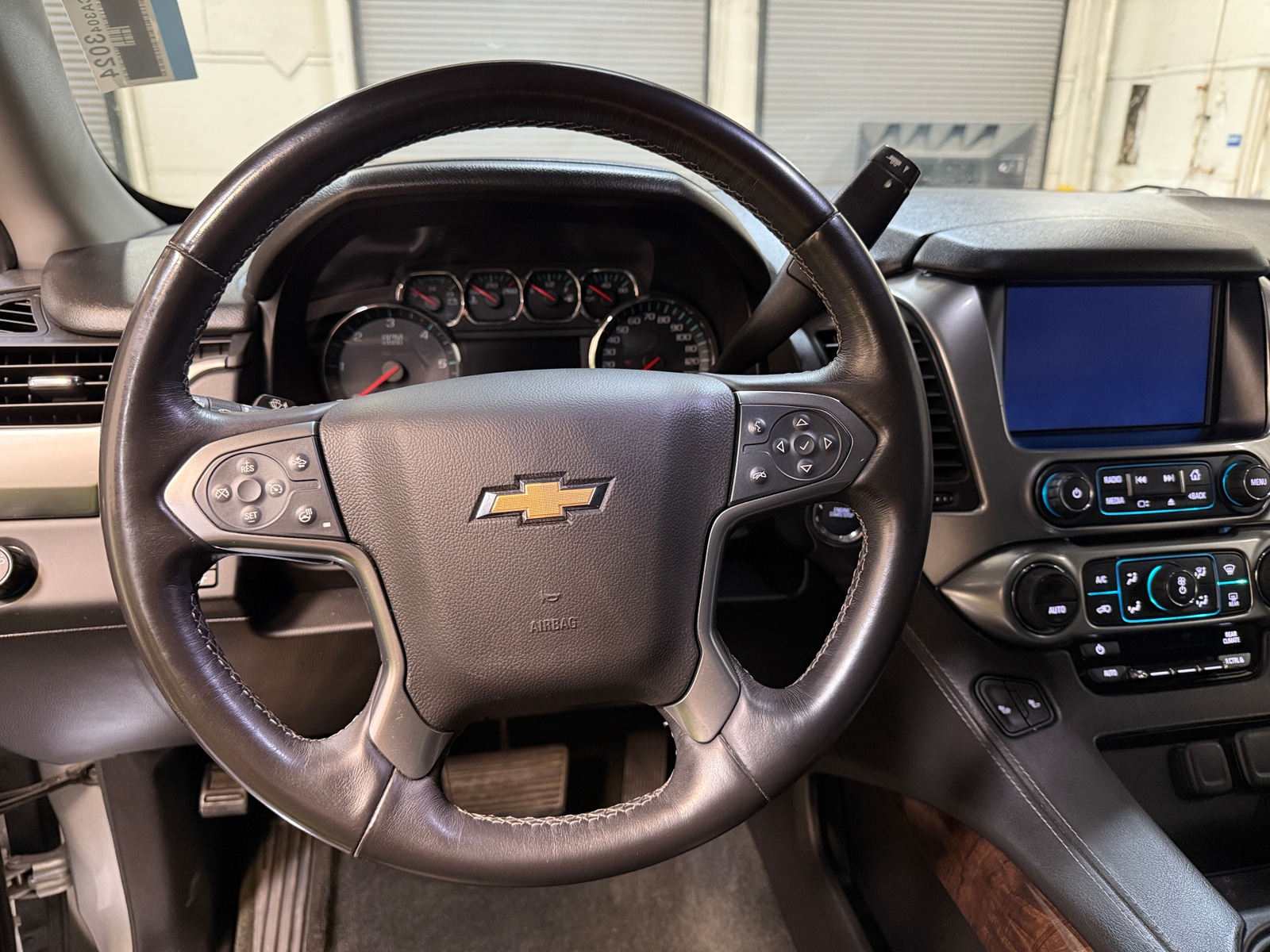 Thumbnail: 2016 Chevrolet Tahoe - 4