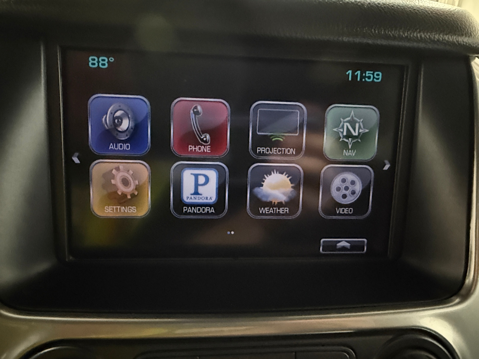 Thumbnail: 2016 Chevrolet Tahoe - 3